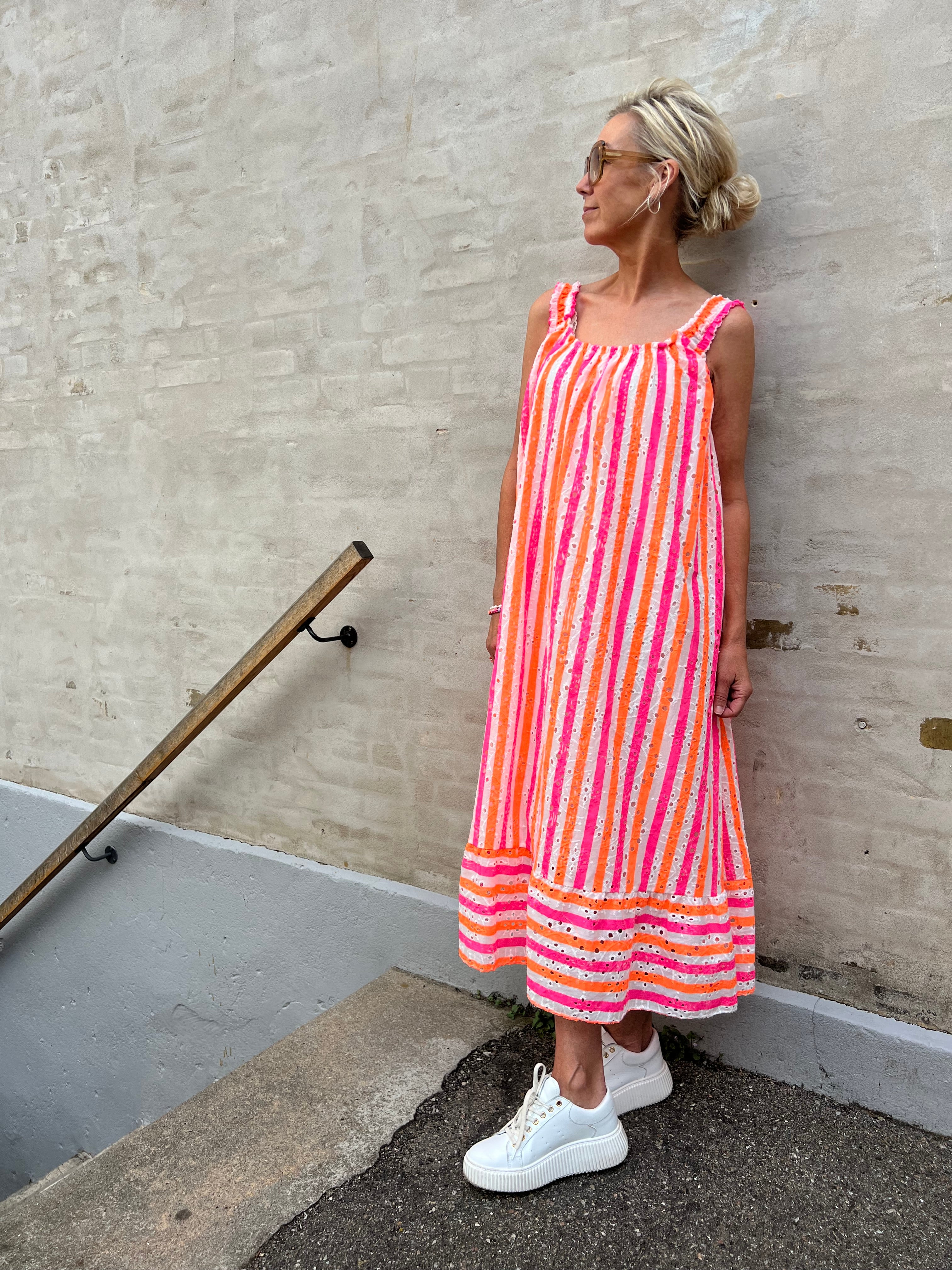 Camill dress orange pink stribe