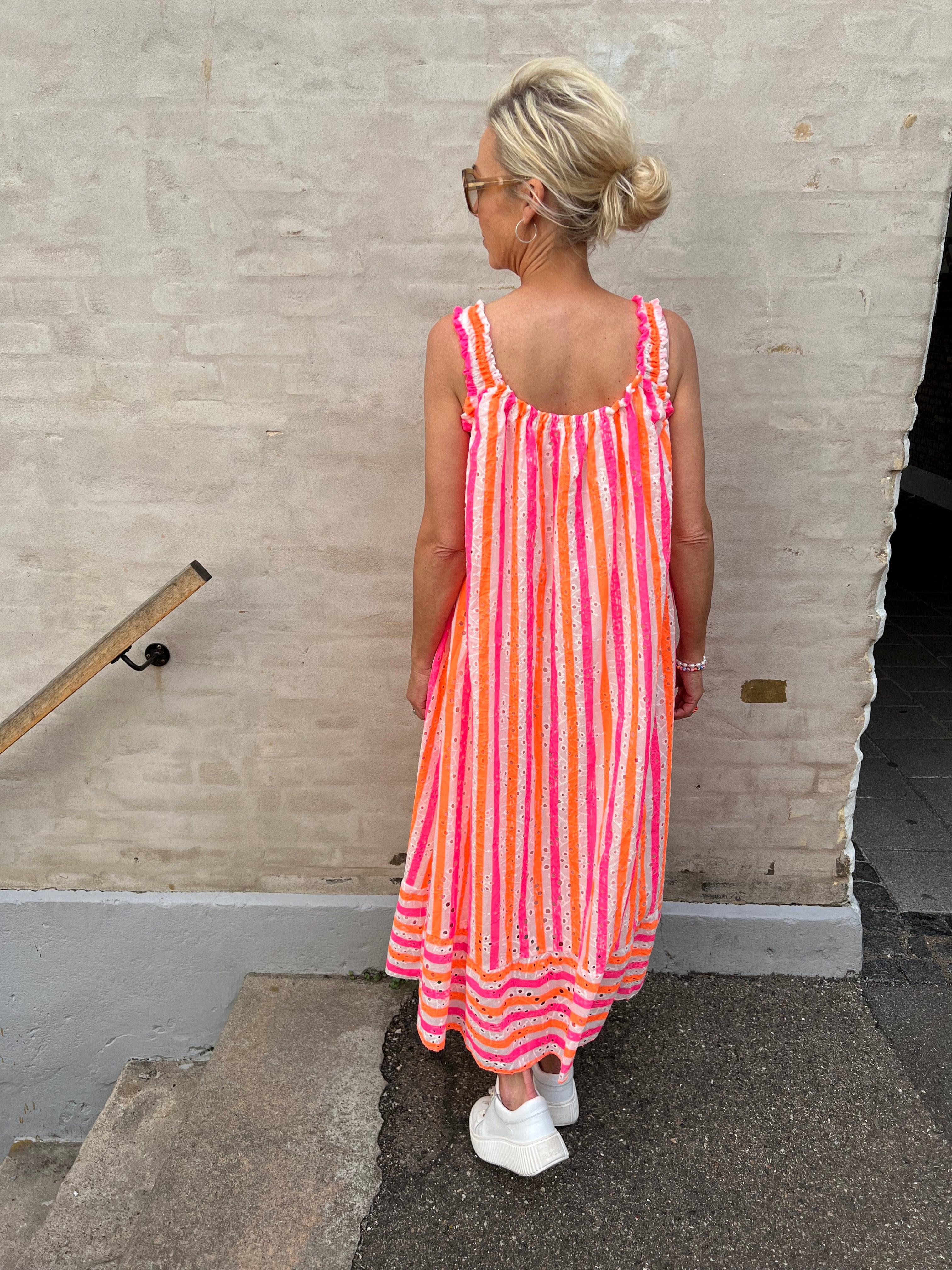 Camill dress orange pink stribe