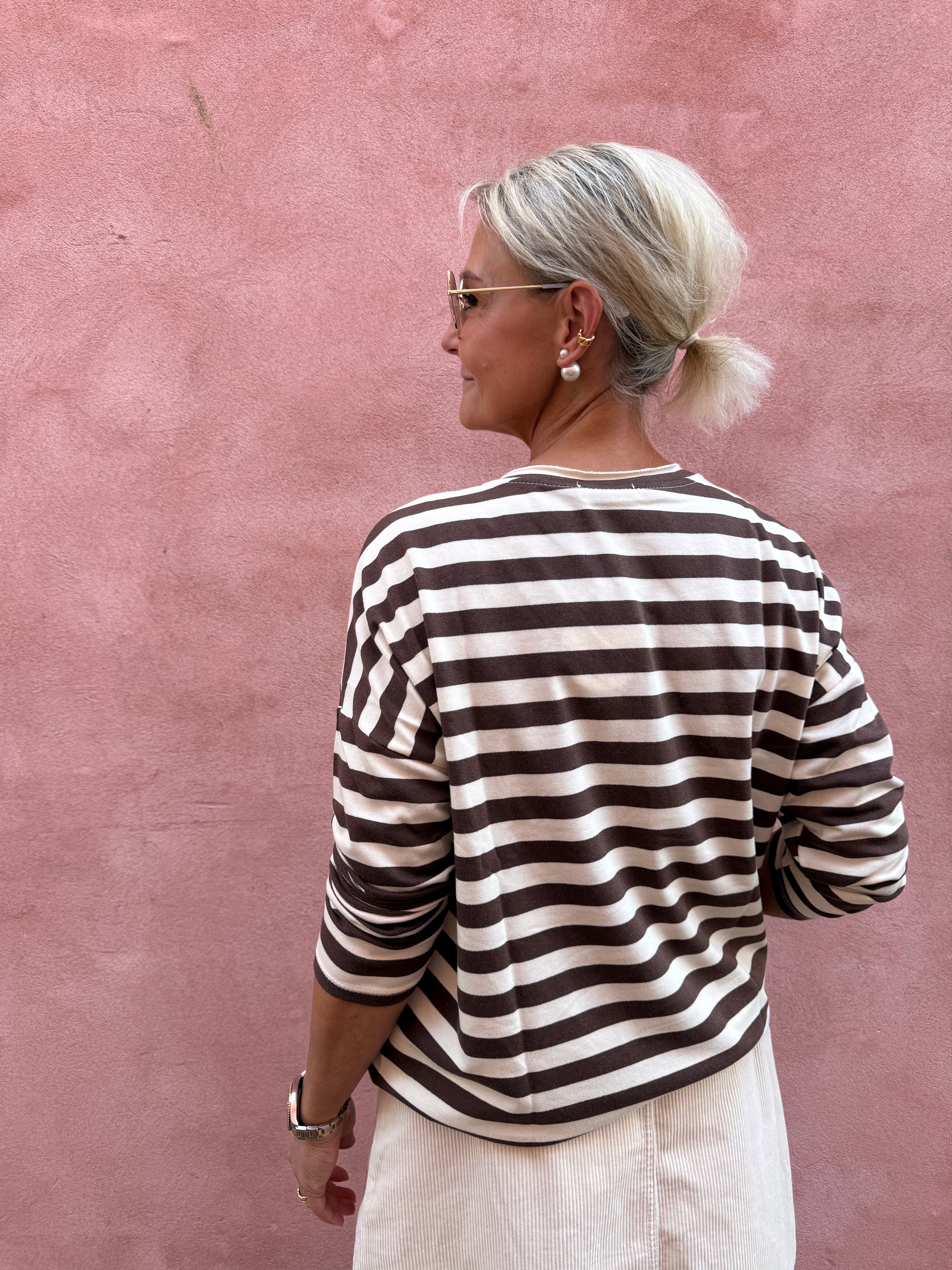 Do Not Pass-blus – Brun/Off White