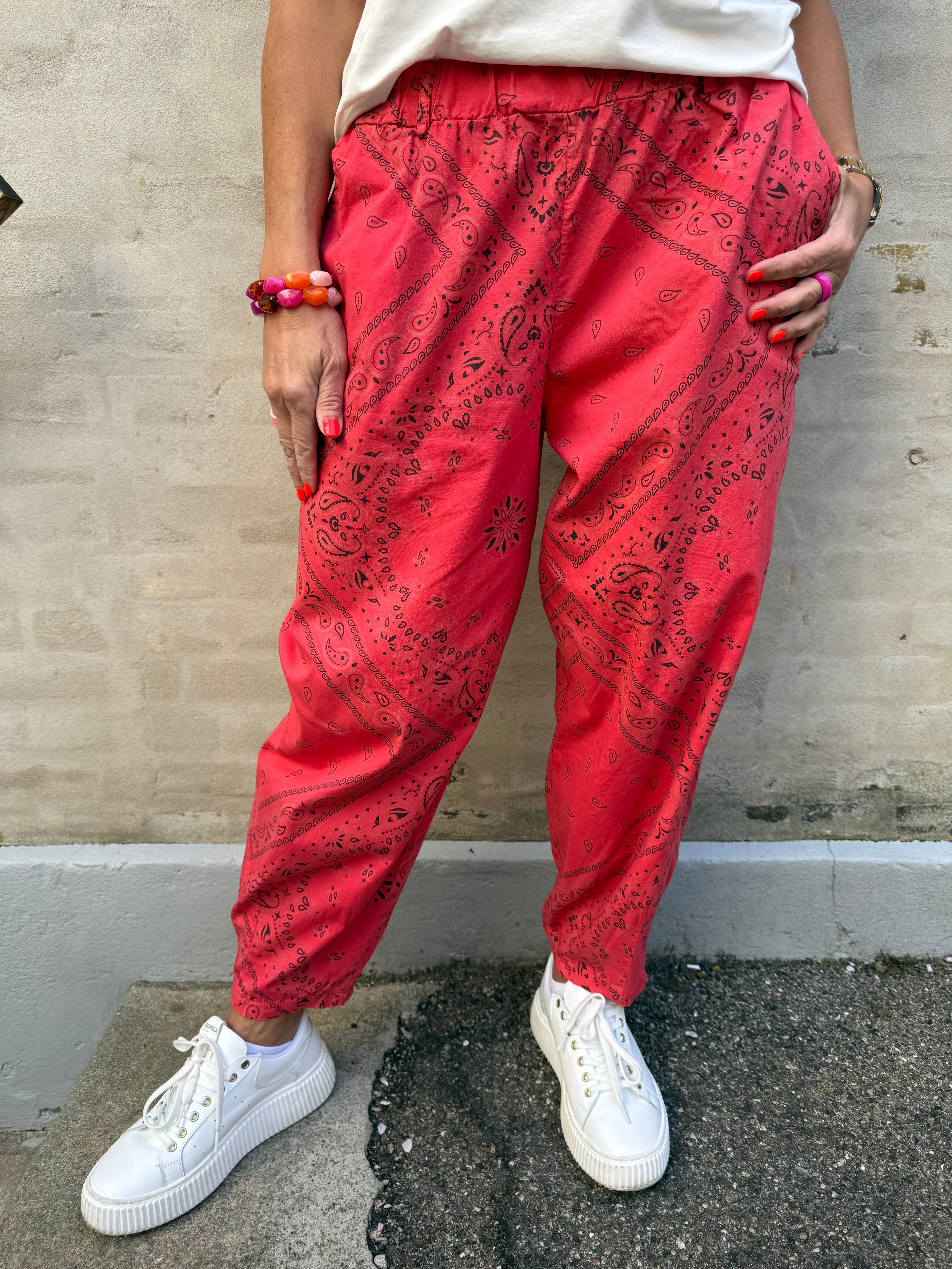 ABBIE Barrel Pant - Red Paisley