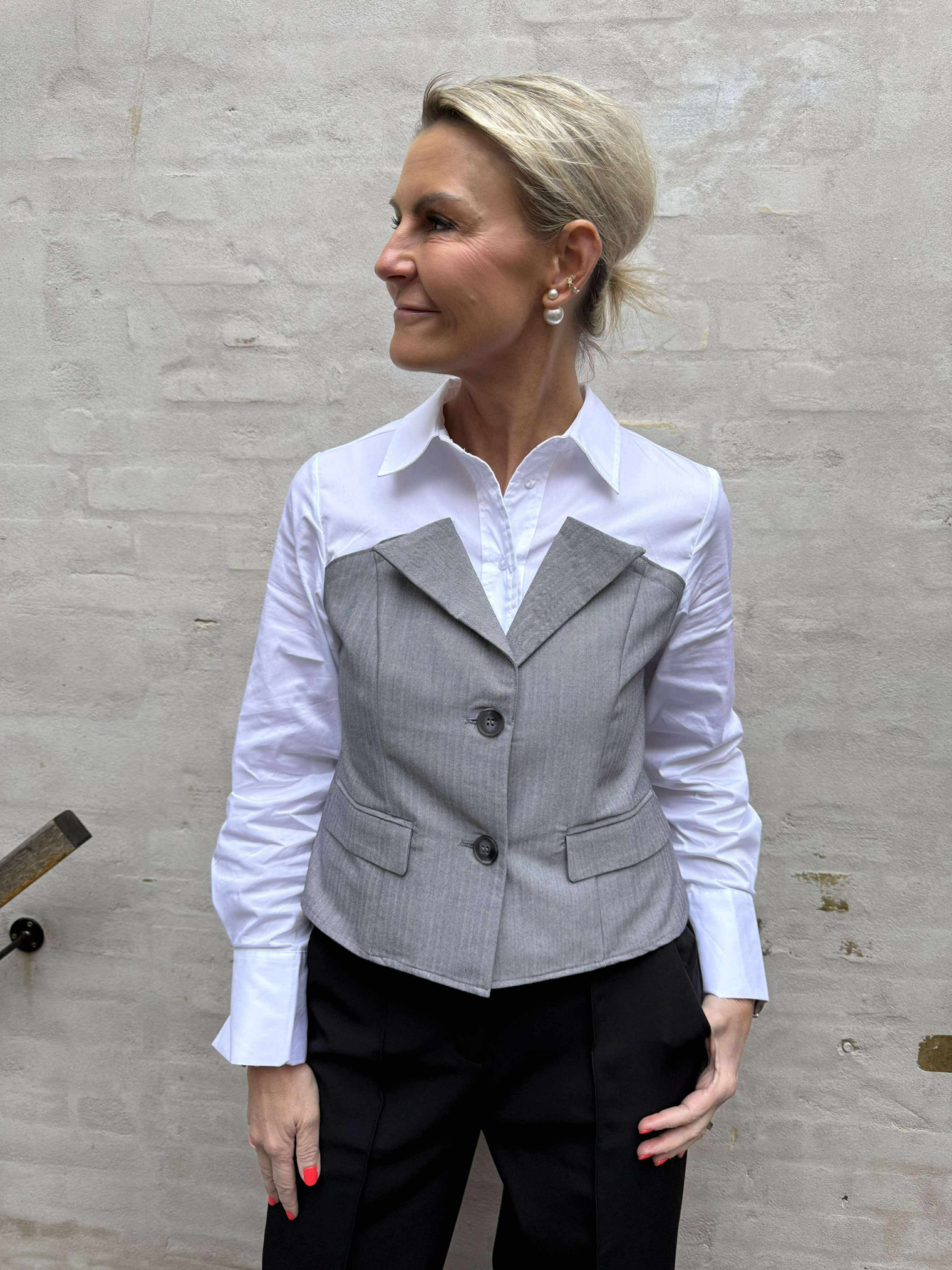 PollyCC Corsage Mix Shirt - White