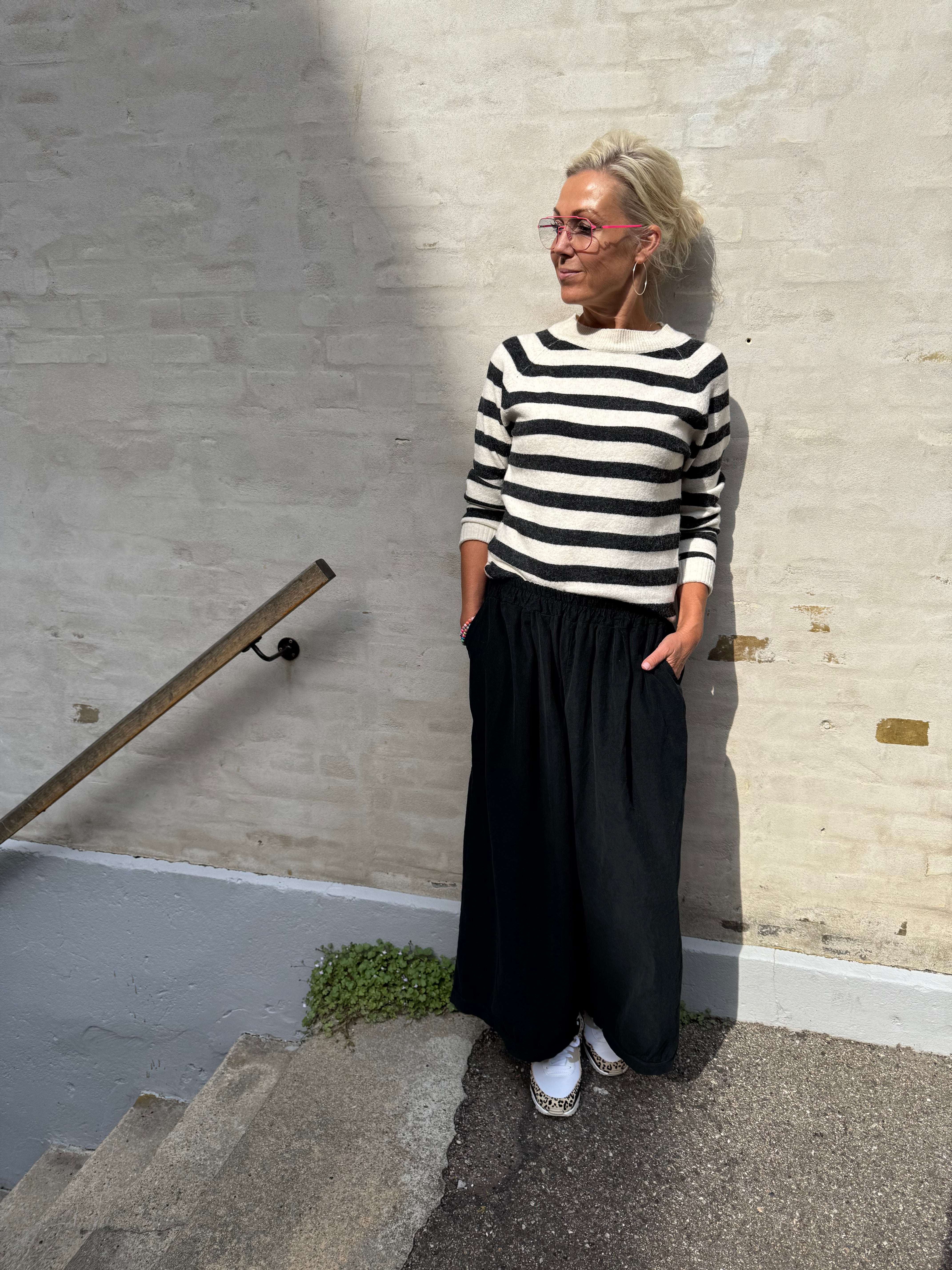 DOFFY O-NECK BLOUSE - Birch/W. Black