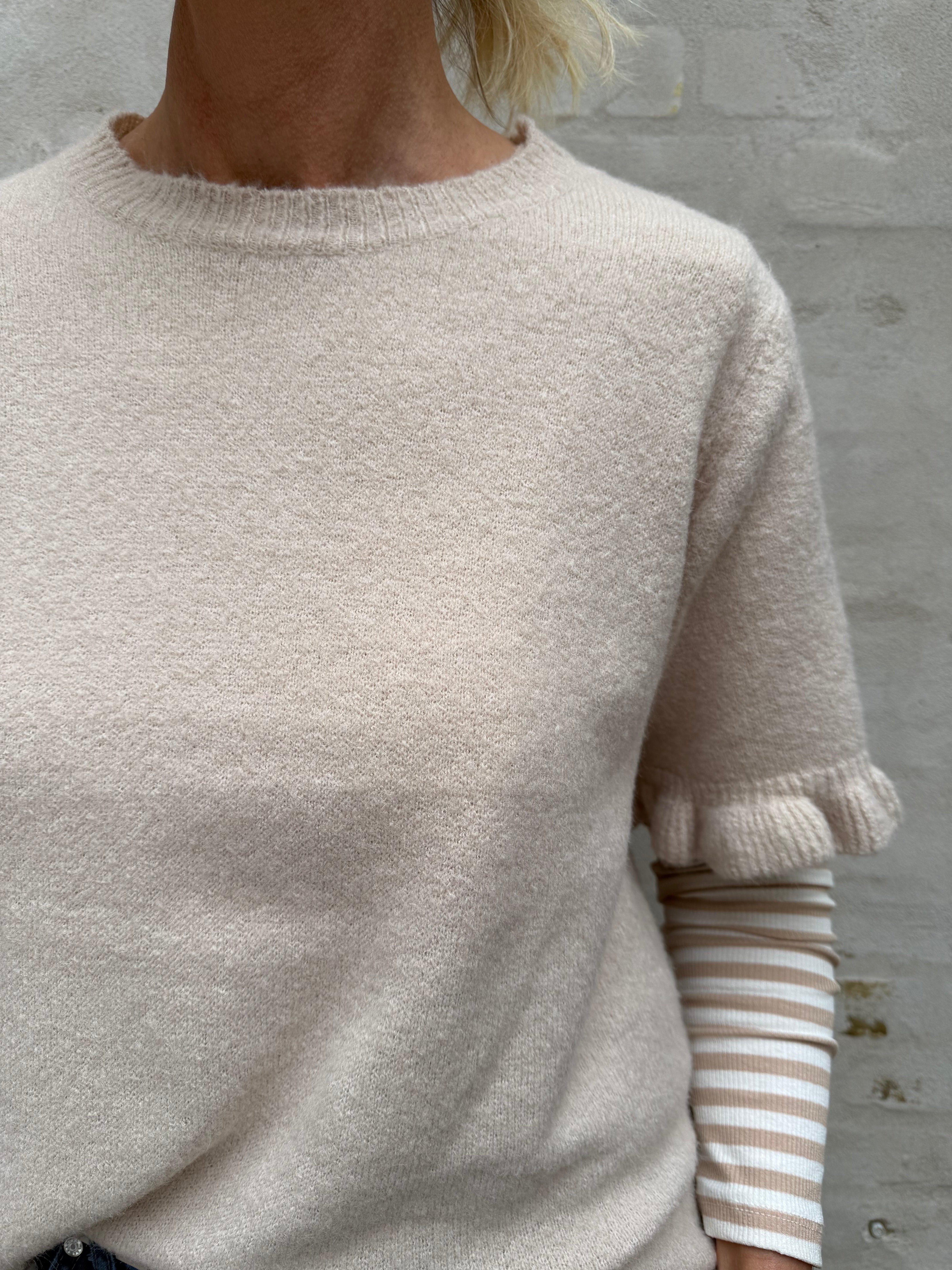 PREORDER-Briala Knit - Beige