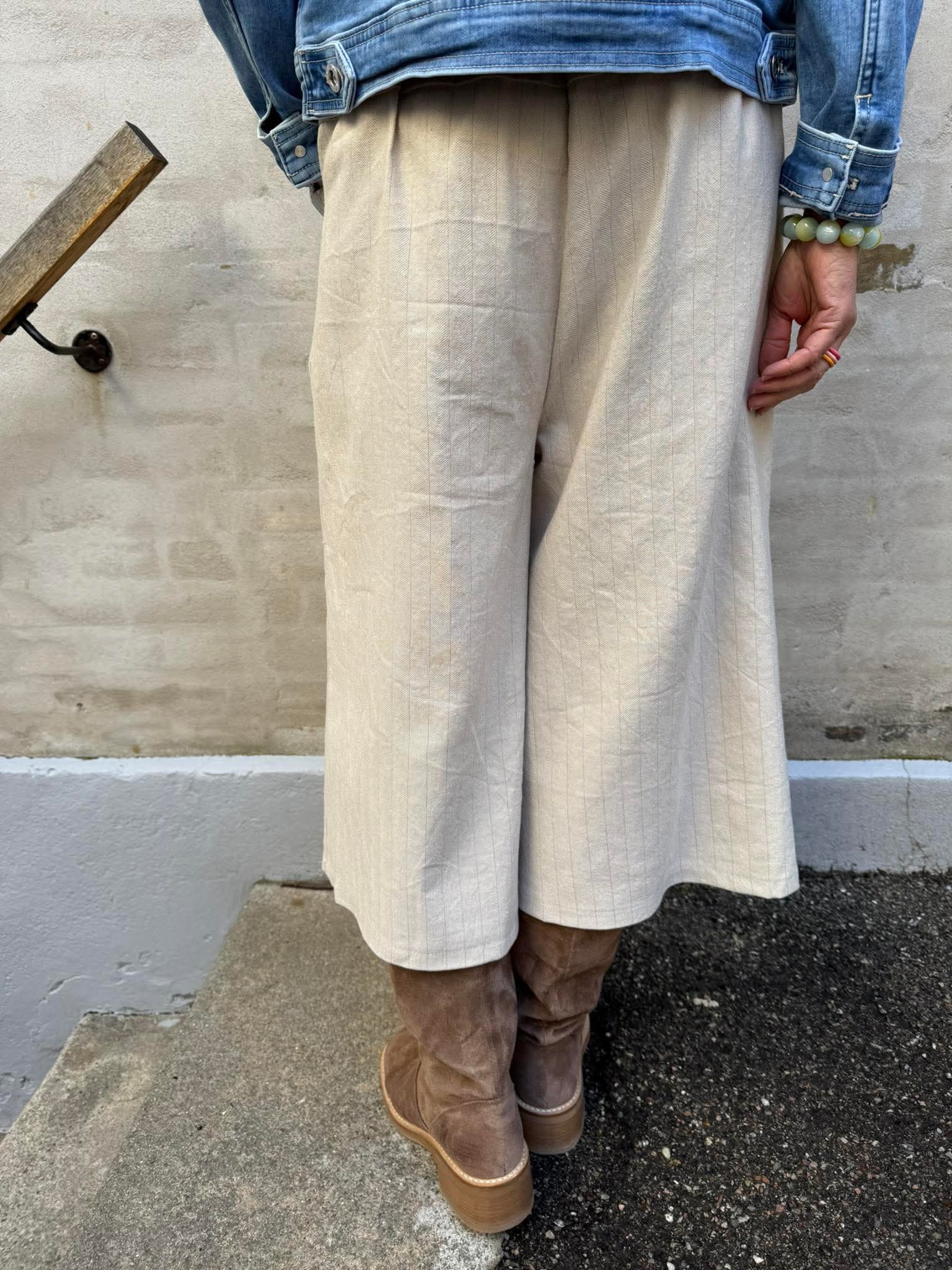 Adrielle Pants - Beige Stripe