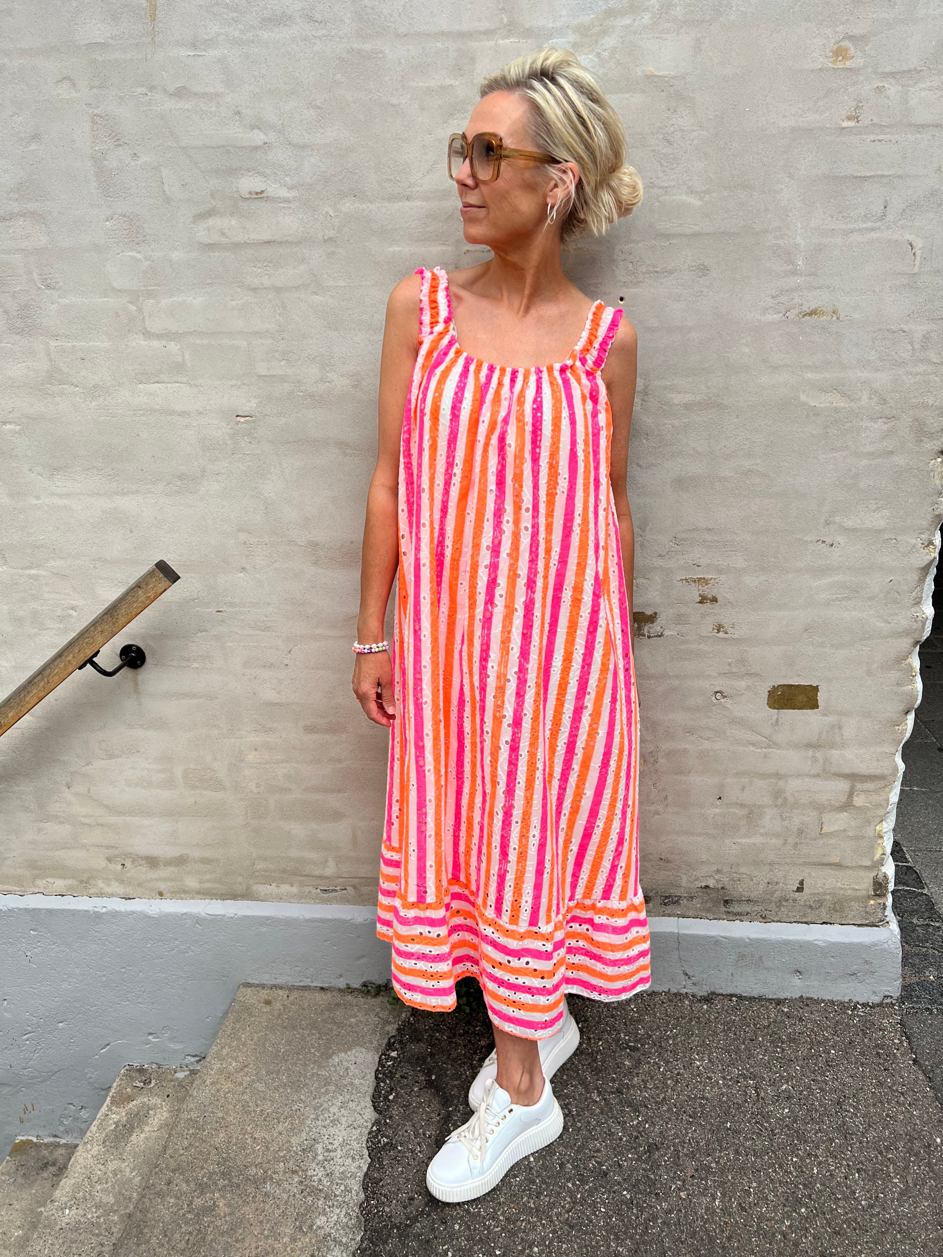Camill dress orange pink stribe