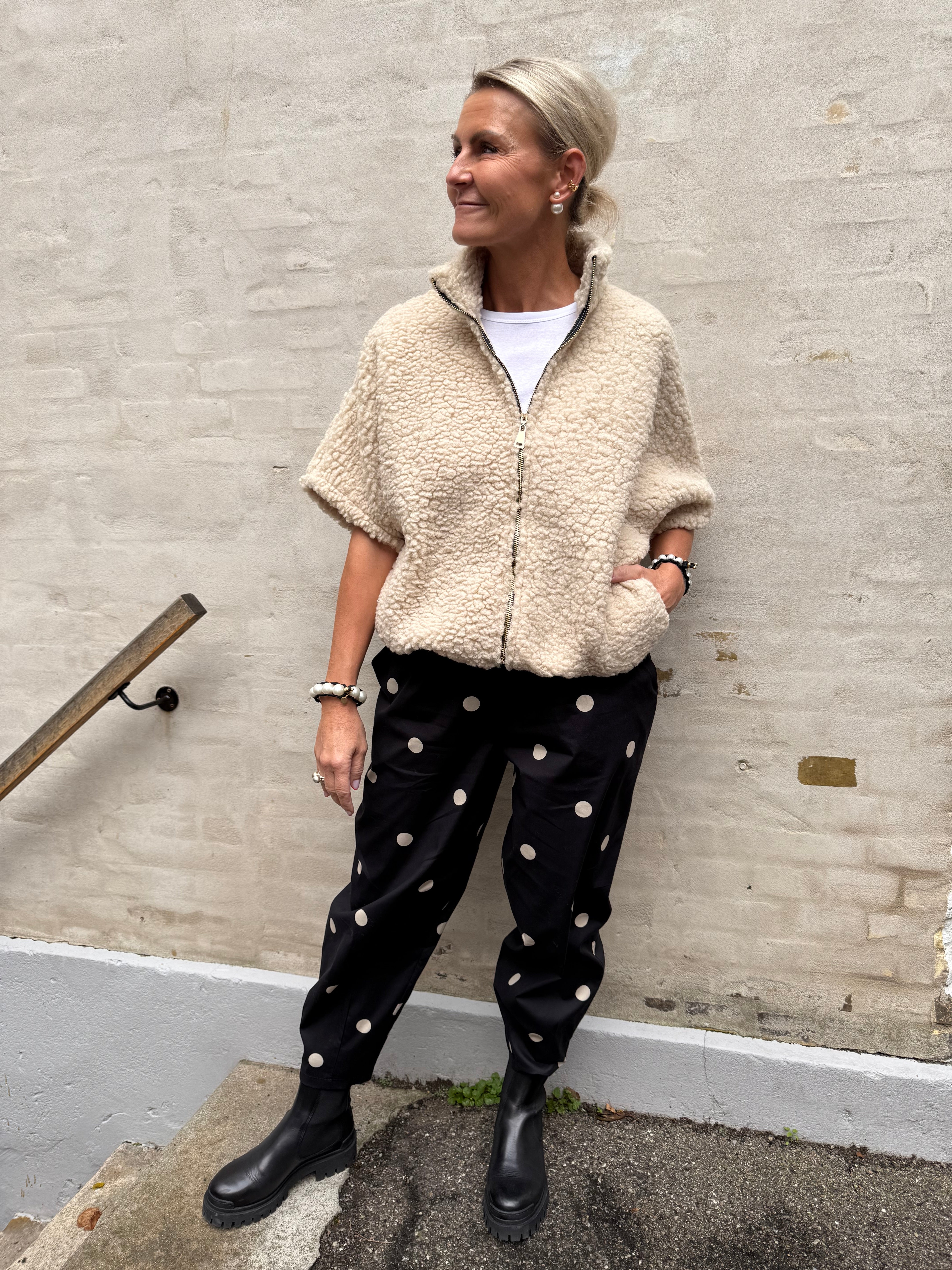 Abbie Barrel Pant - Black Dot