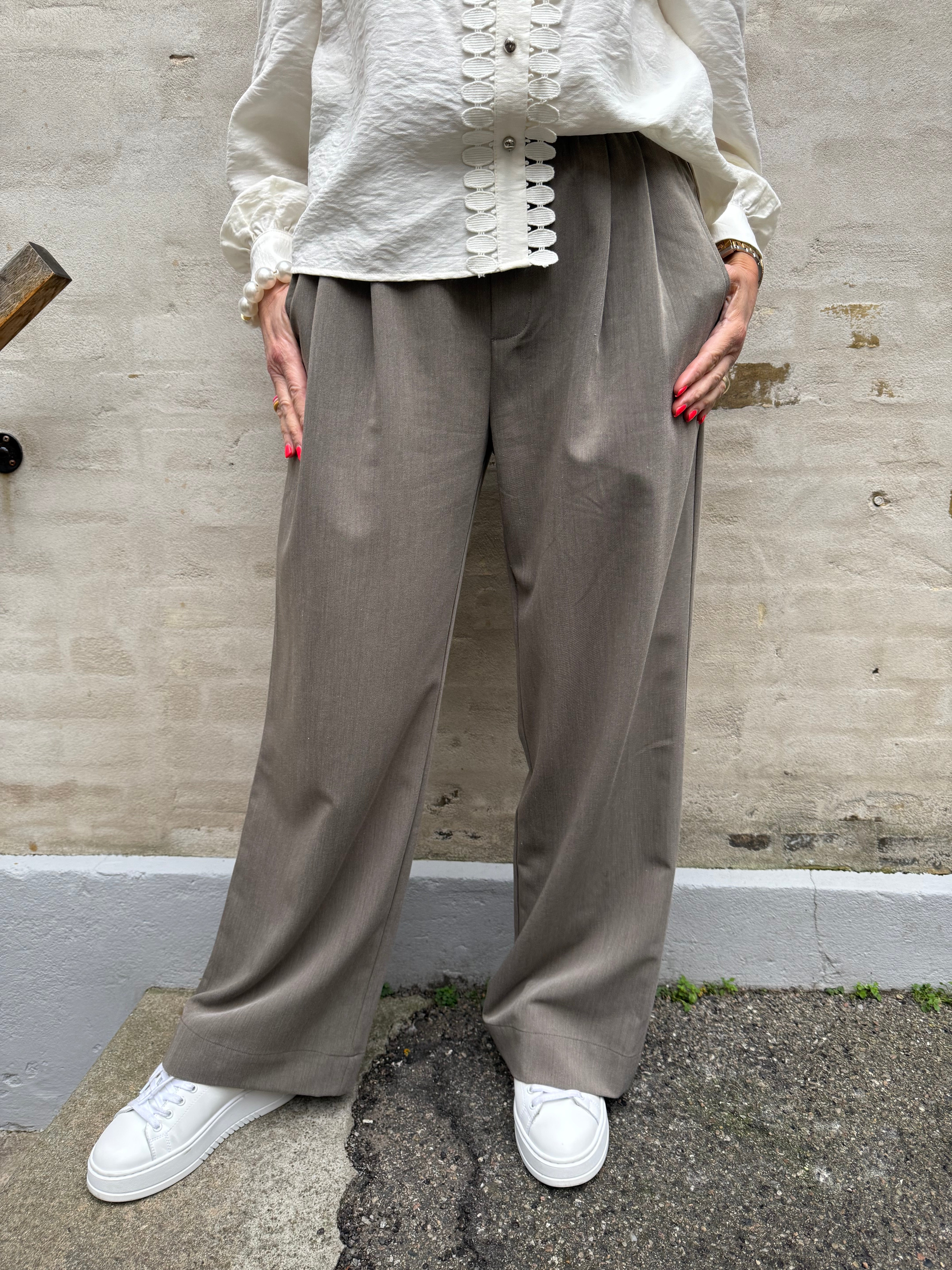 TengaCC Logo Pant - Walnut