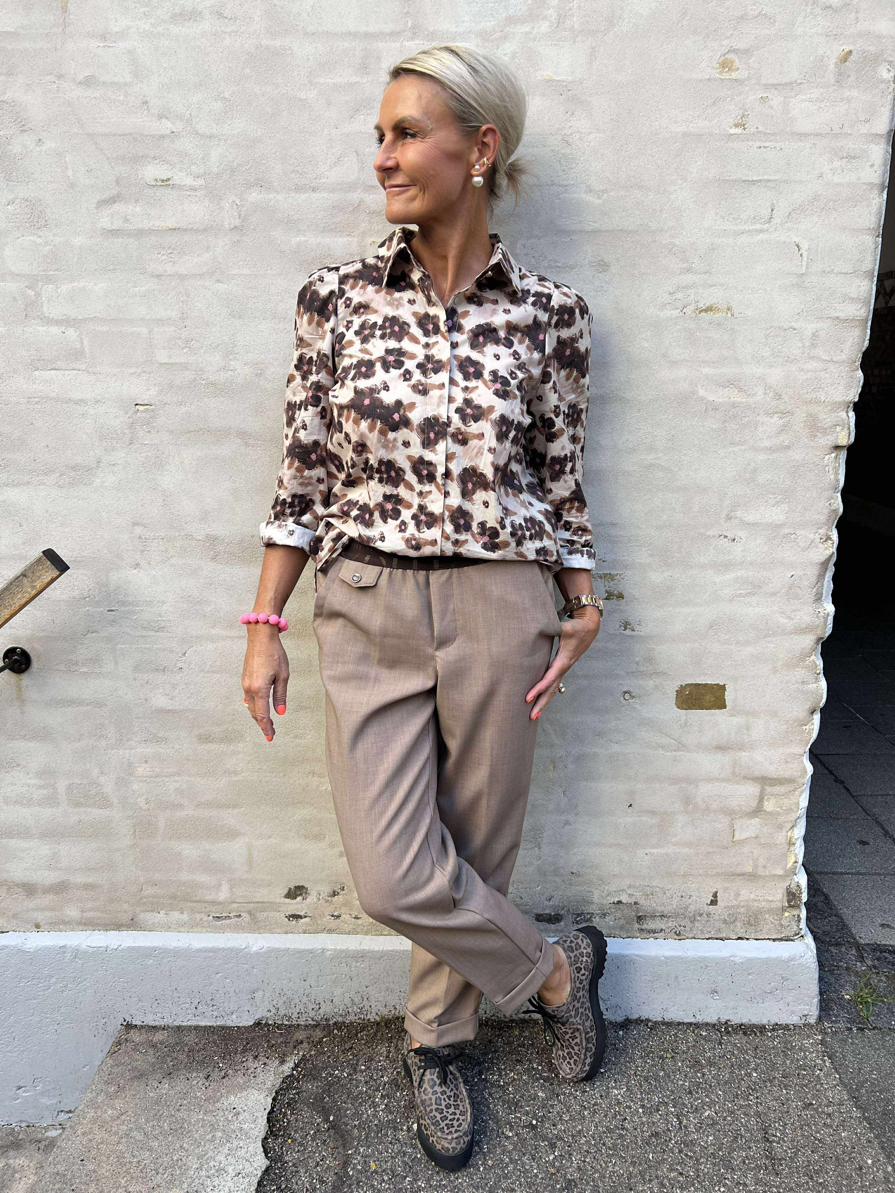 FLORA LS BLOUSE - BROWN BLACK FLOWER