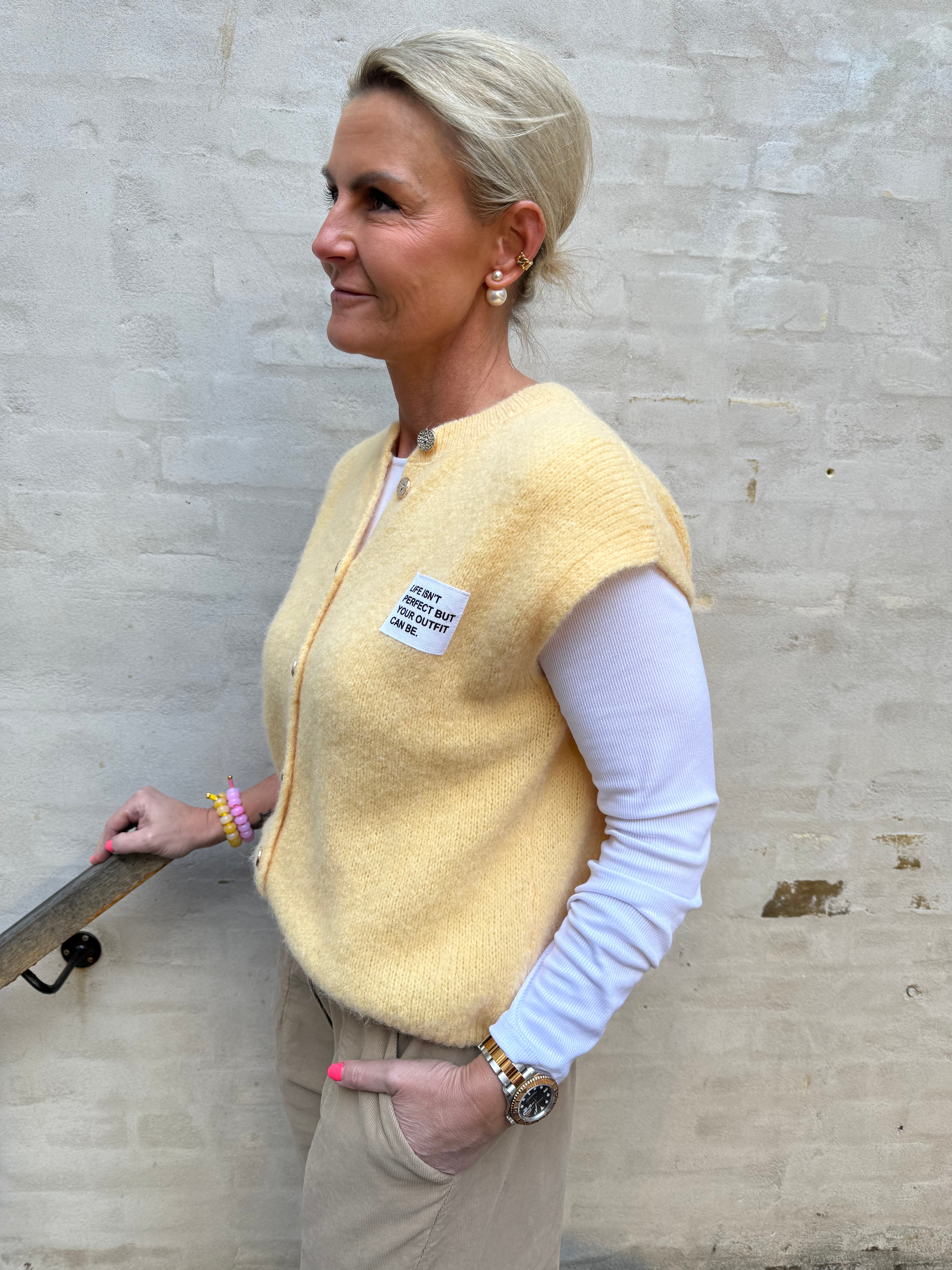 Lala Vest - yellow