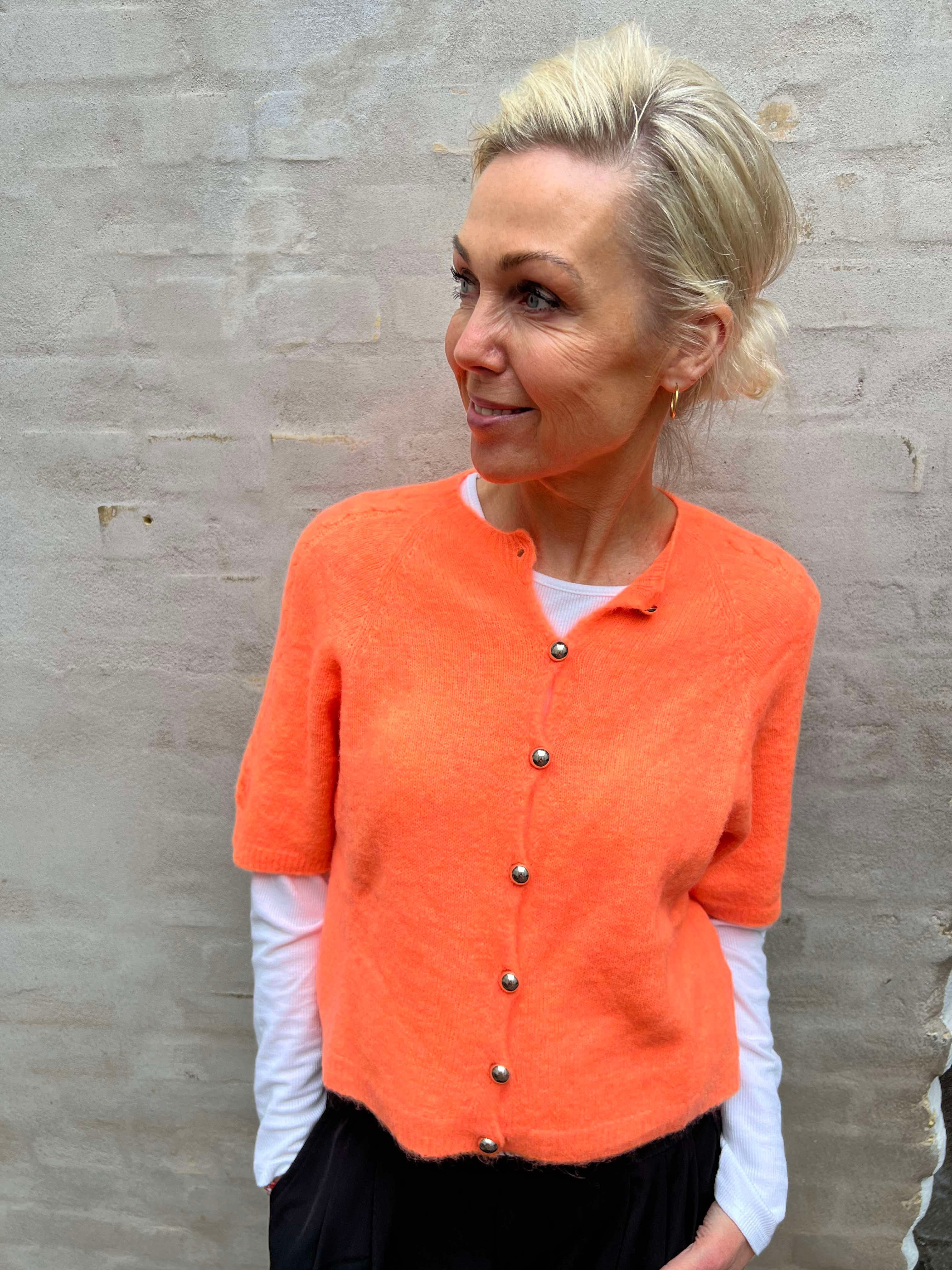 Short sleeve cardigan orange