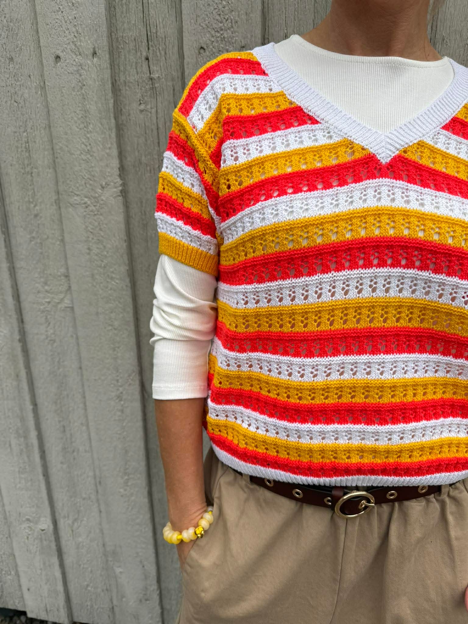 Knitted Striped V-Neck T-Shirt - Off White/Orange/Pink