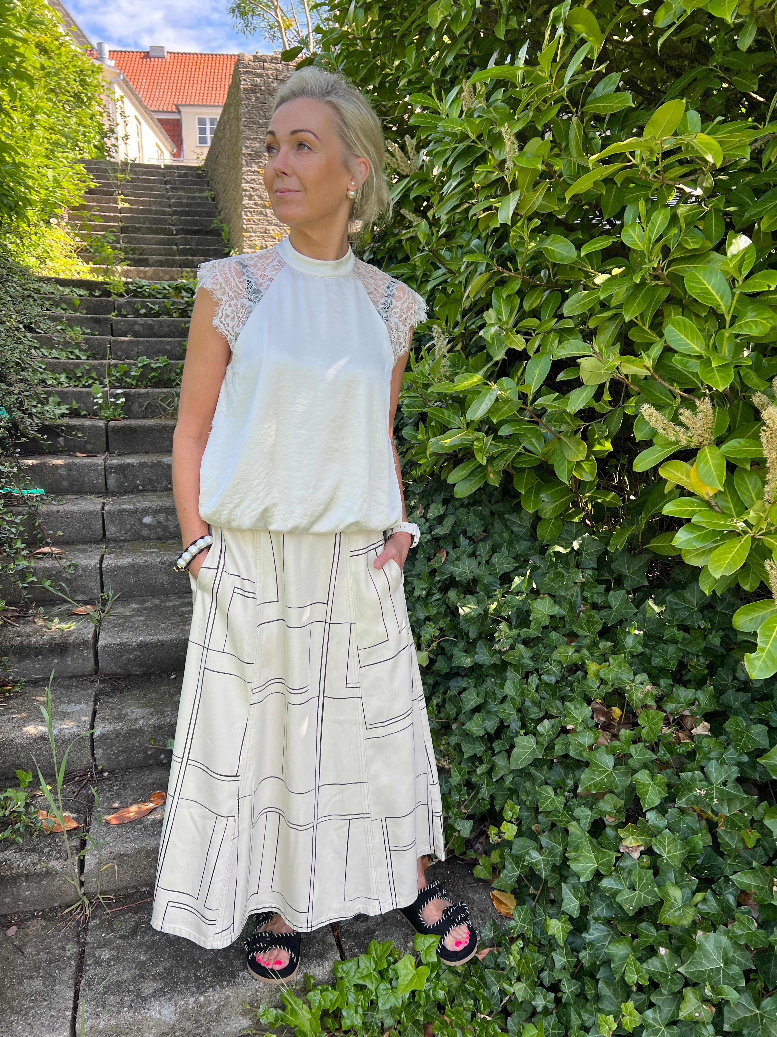 Idun Lace Ballon Top - Off white
