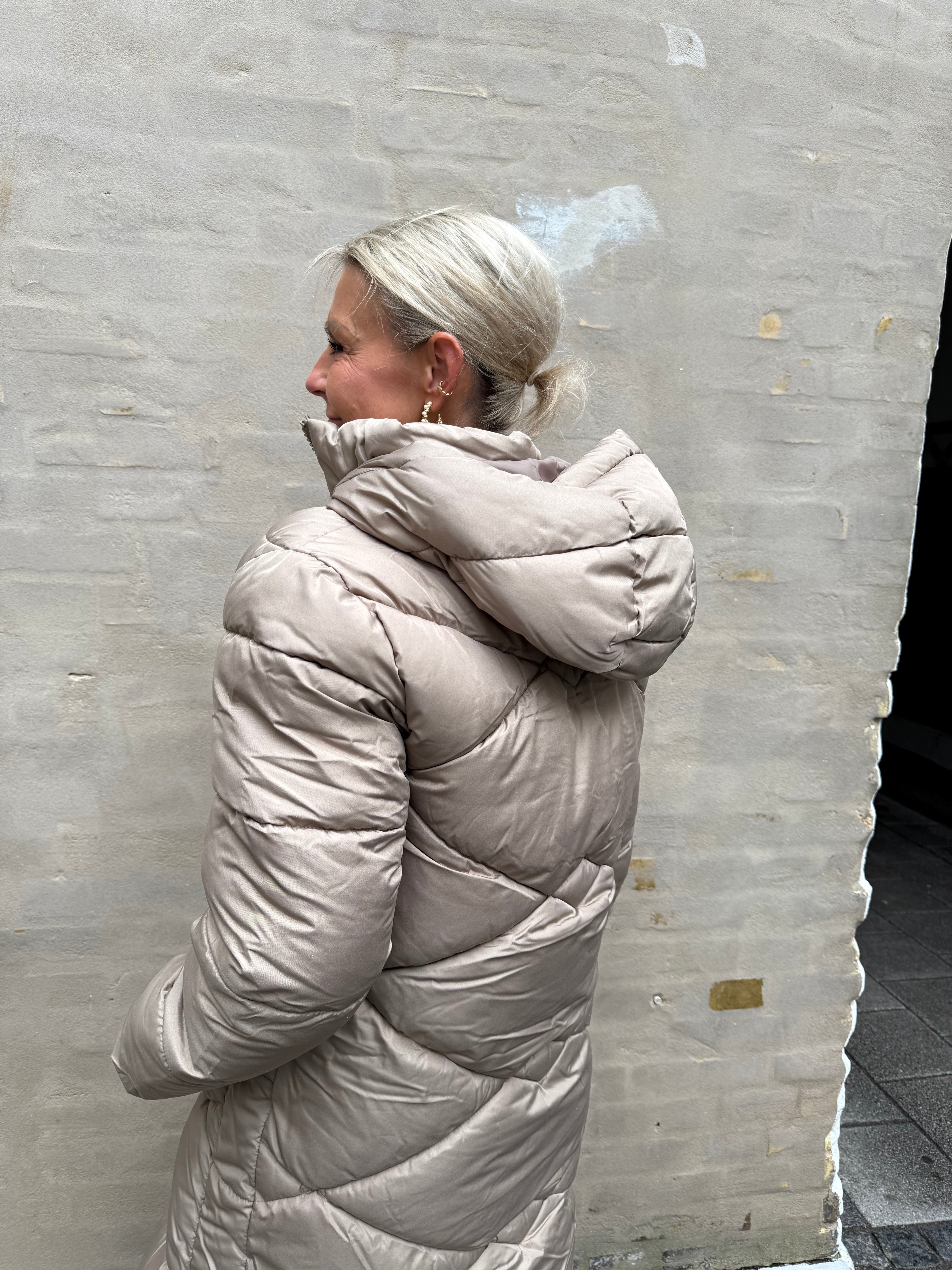VISTA LIFE PADDED HOOD JACKET - Timber Wolf