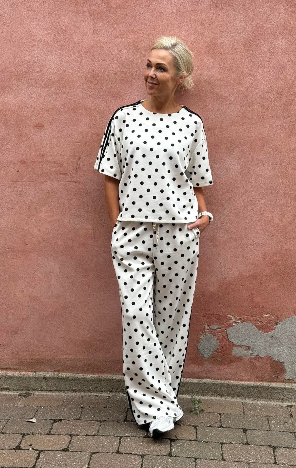 Sporty Dot Tee - White