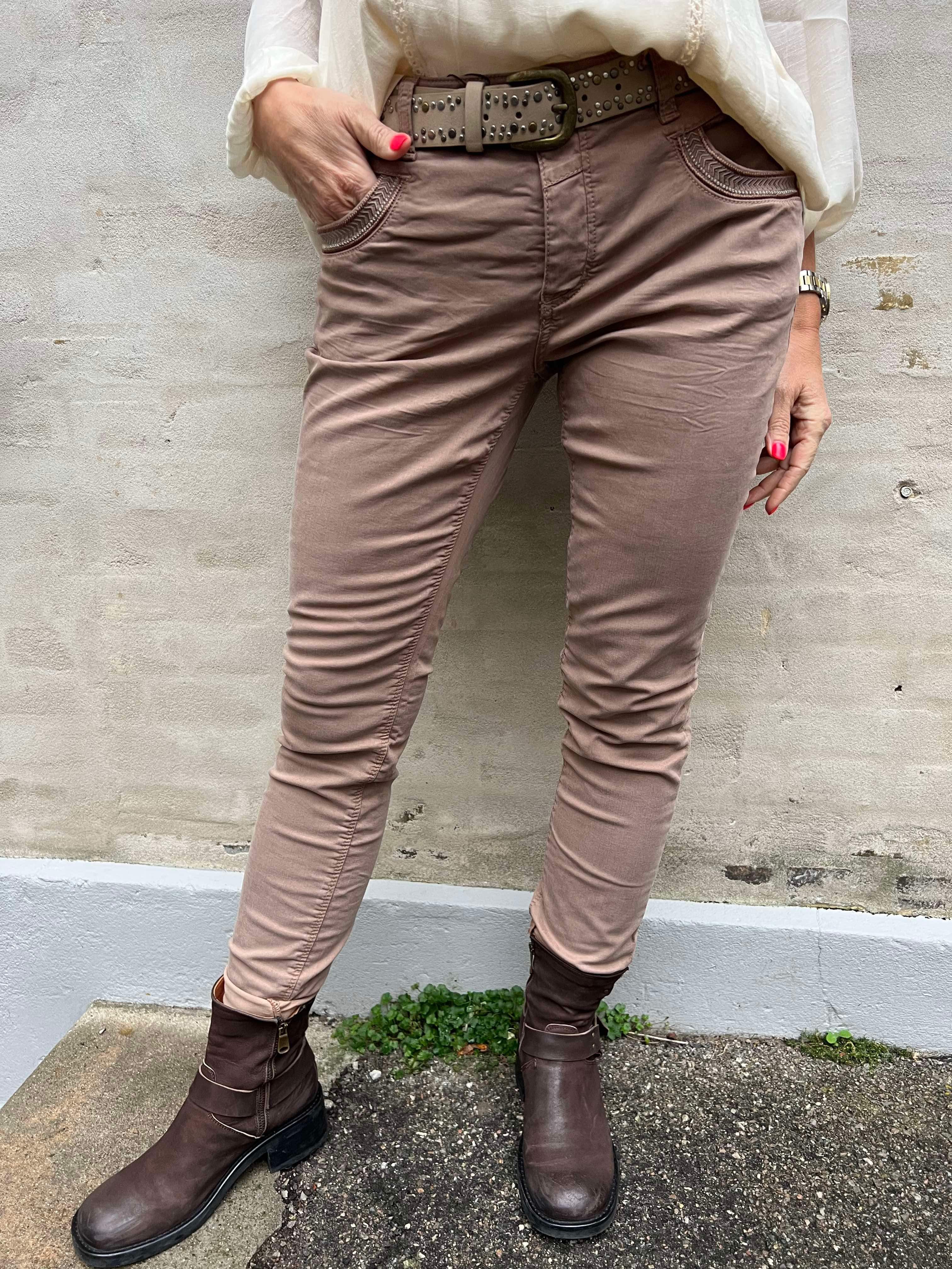 Naomi treasure pant pine bark