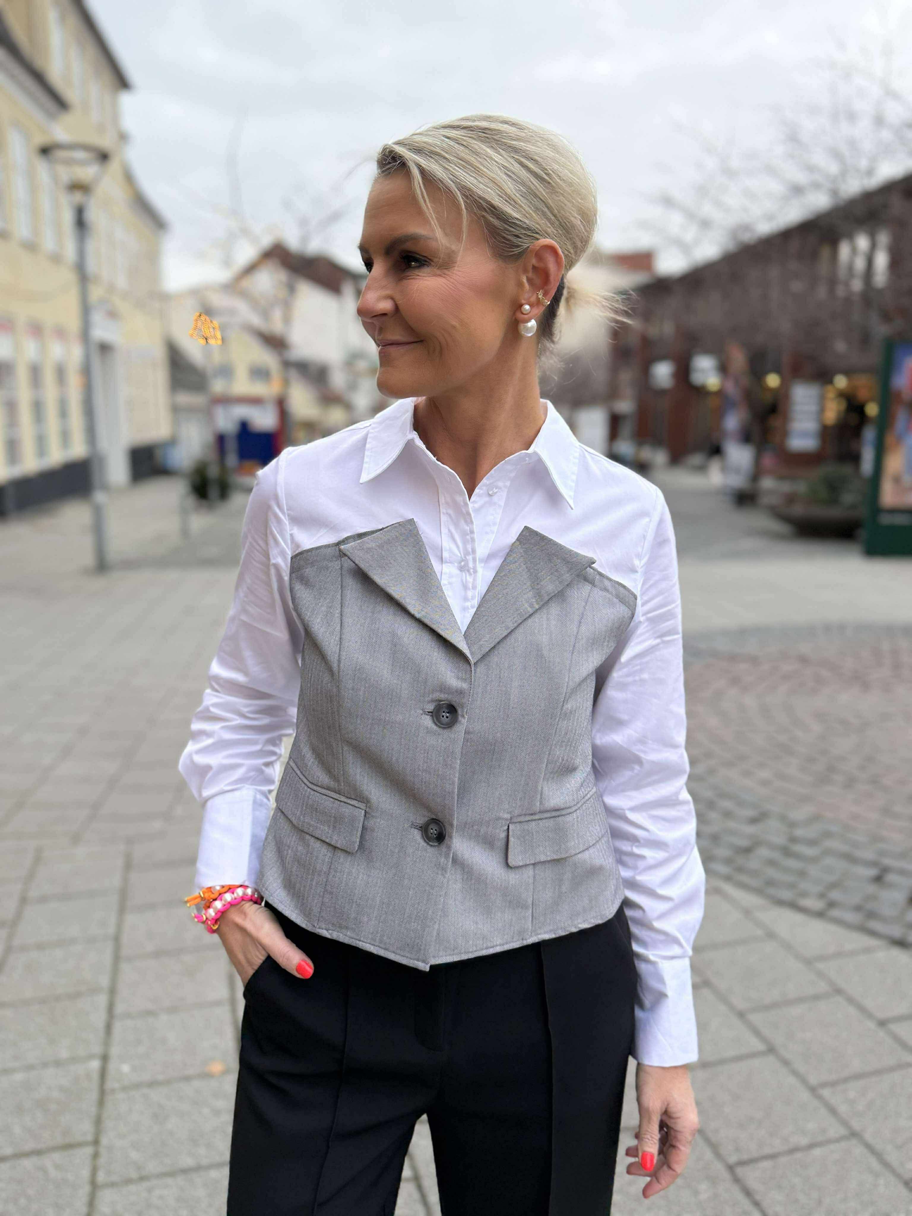 PollyCC Corsage Mix Shirt - White