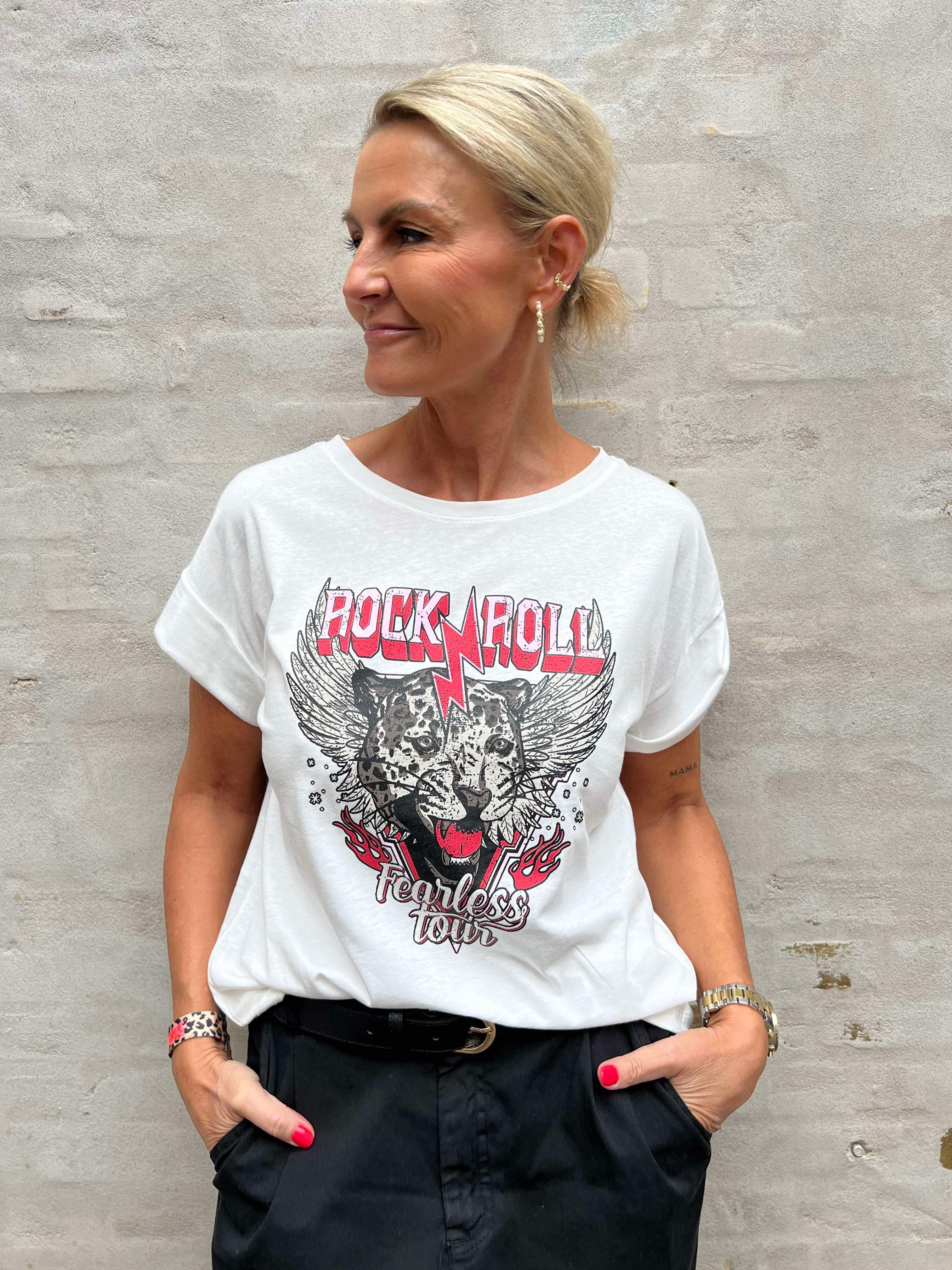 Rock and roll leopard t-shirt