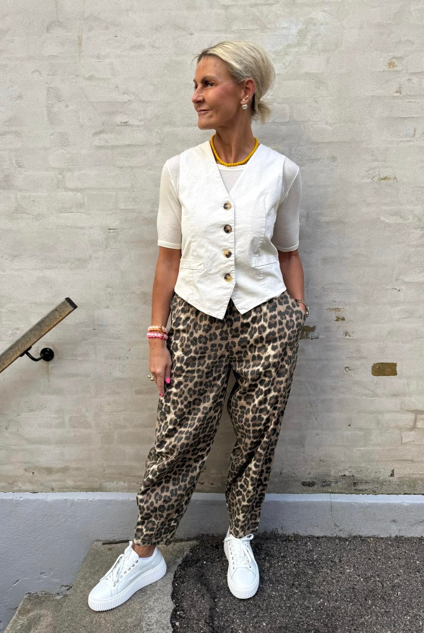 ABBIE Barrel Pant - Lt. Leo