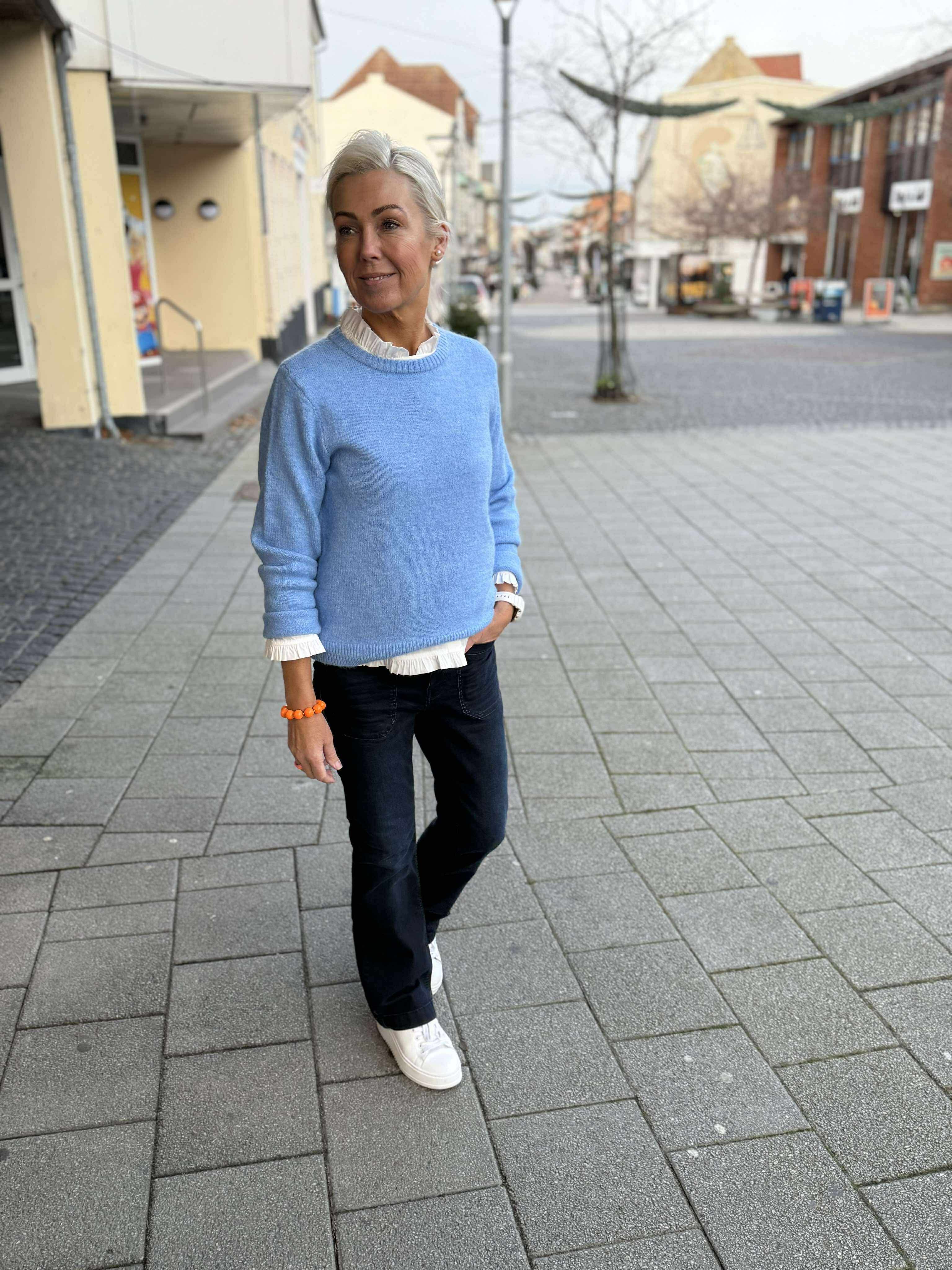 Bootcut Jeans - Blue Black Soft Wash