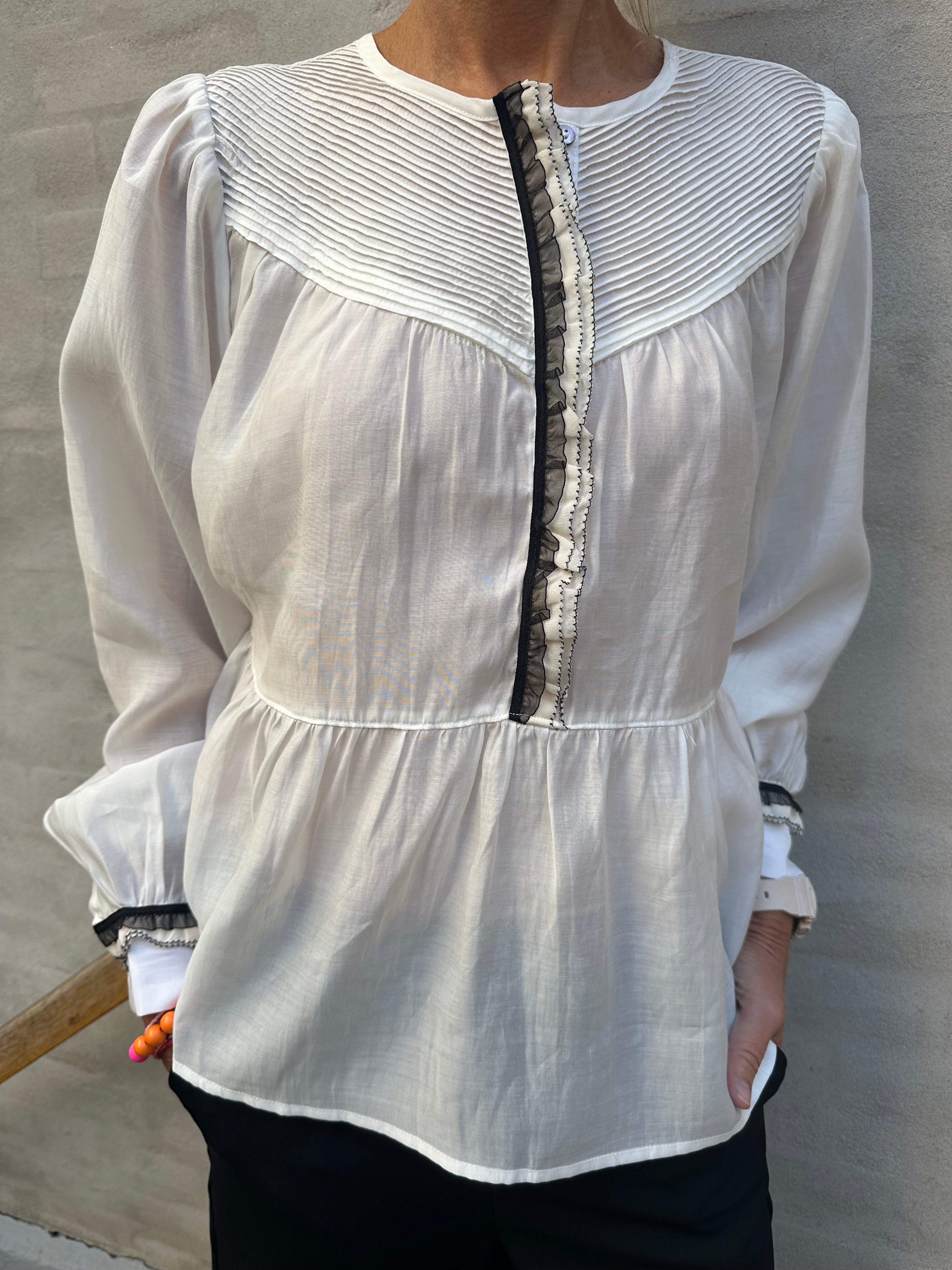 AlegaGO Blouse off-white