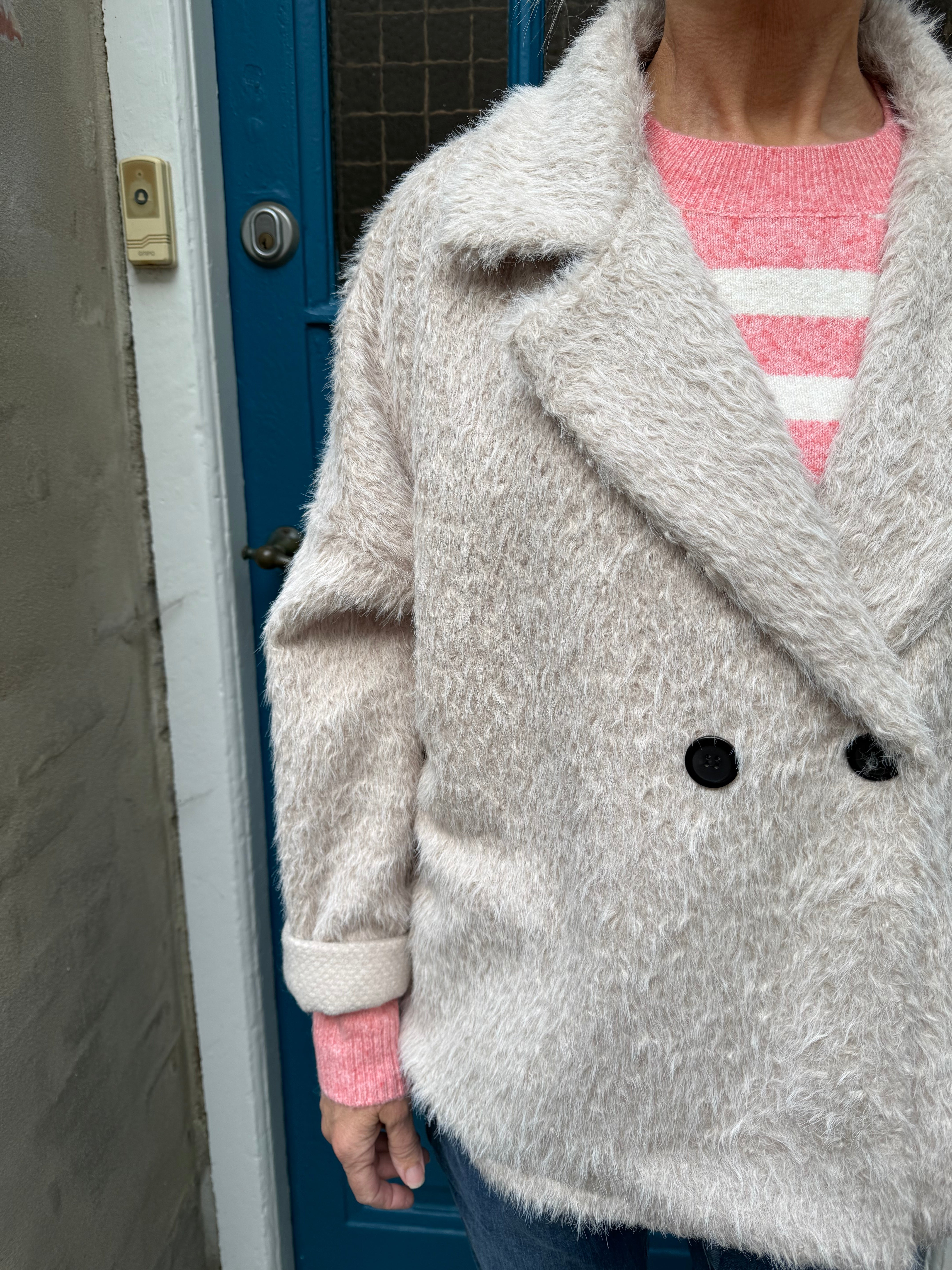 Pamela Jakke - off white