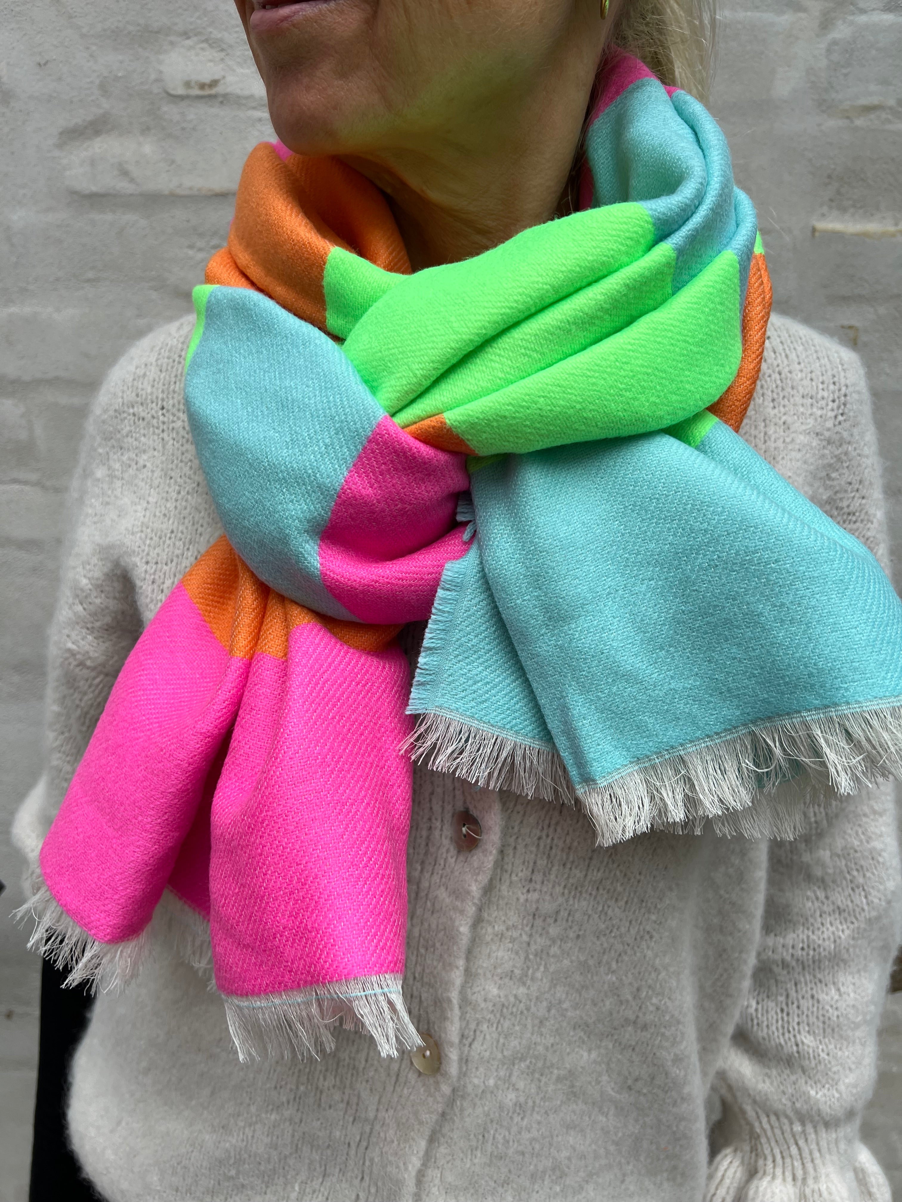 Ella scarf multi green 227