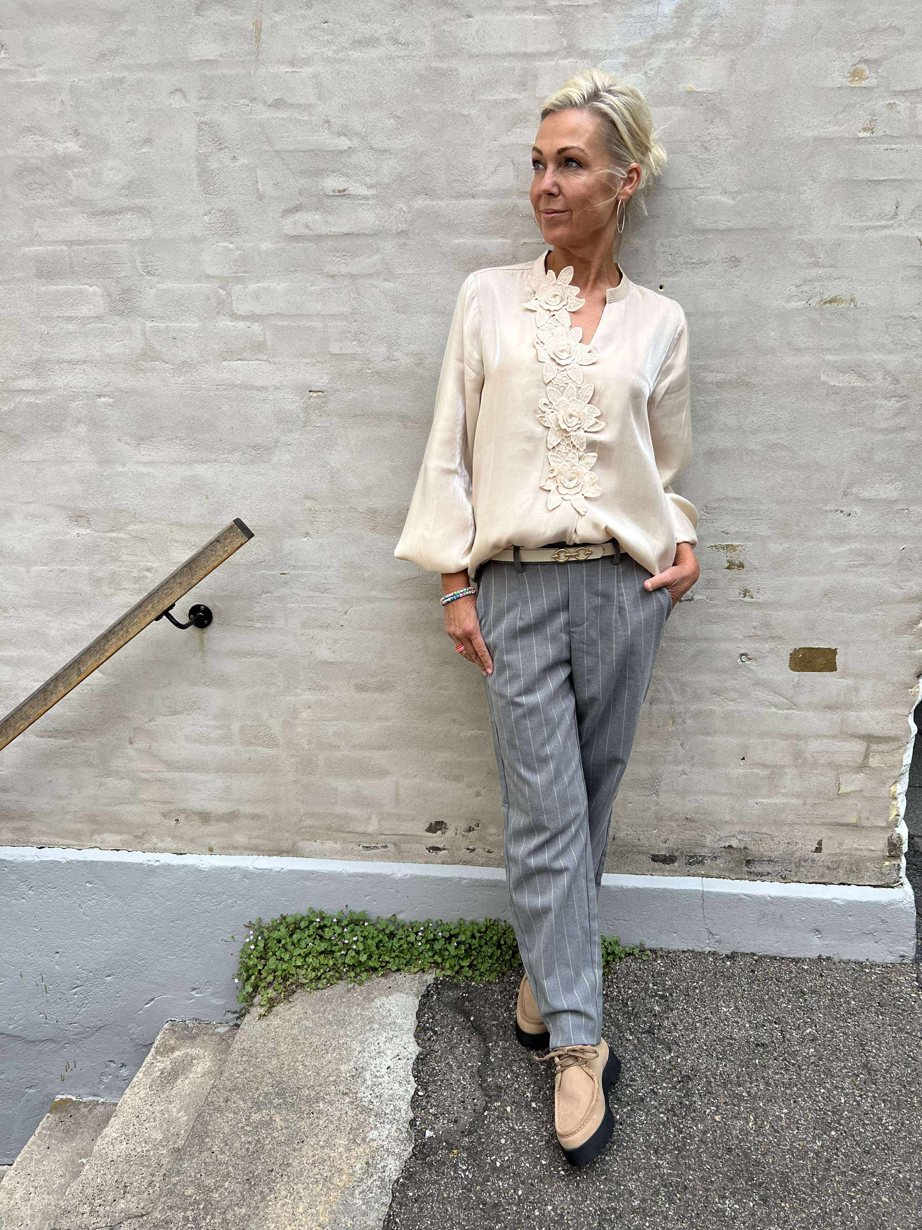 Fiola Blouse - Champagne