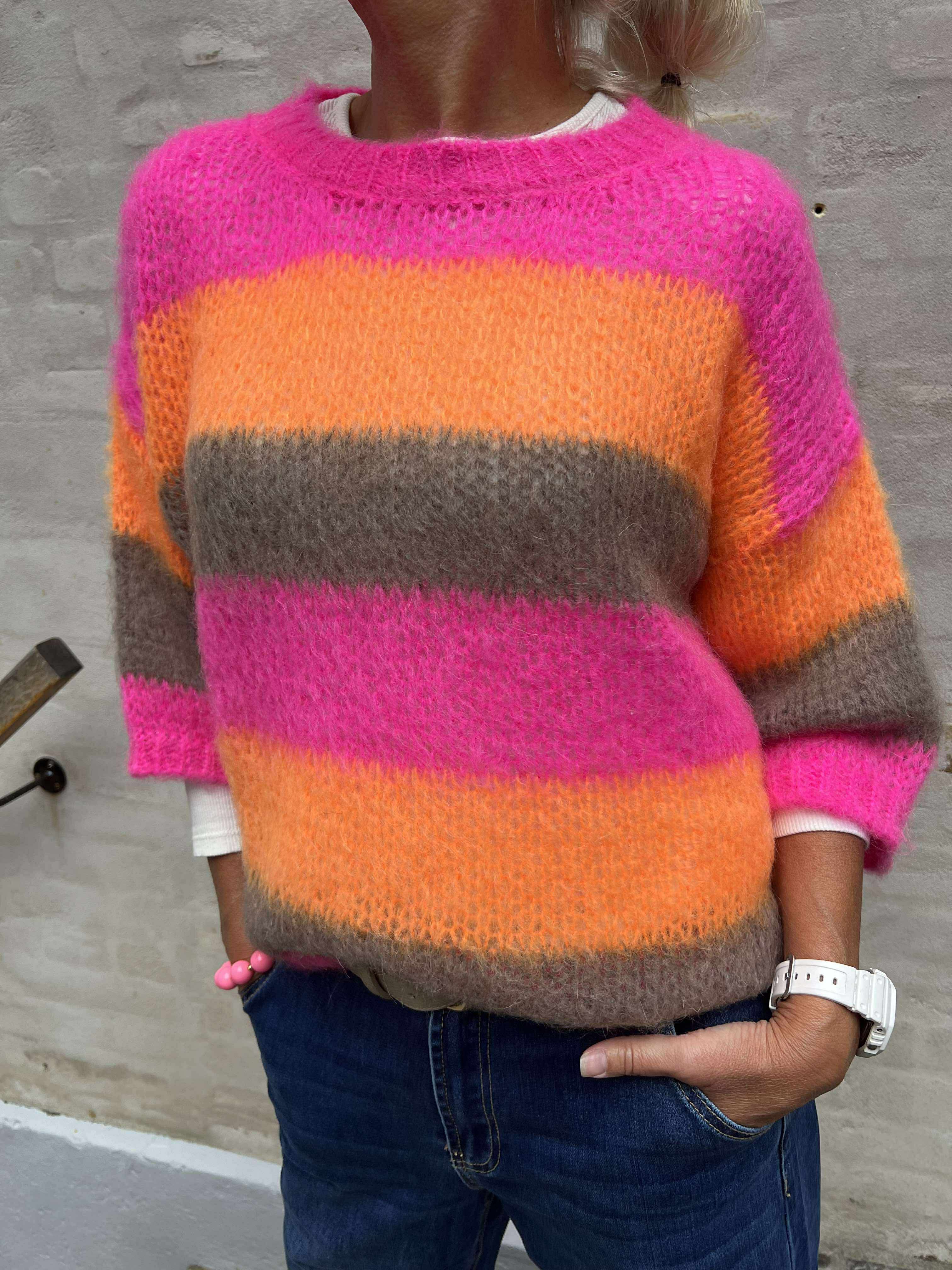 Lucia Knit - Brown/Neon