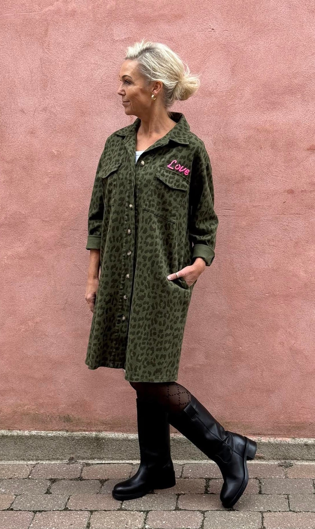 Leo Shirt Dress - Army Leo