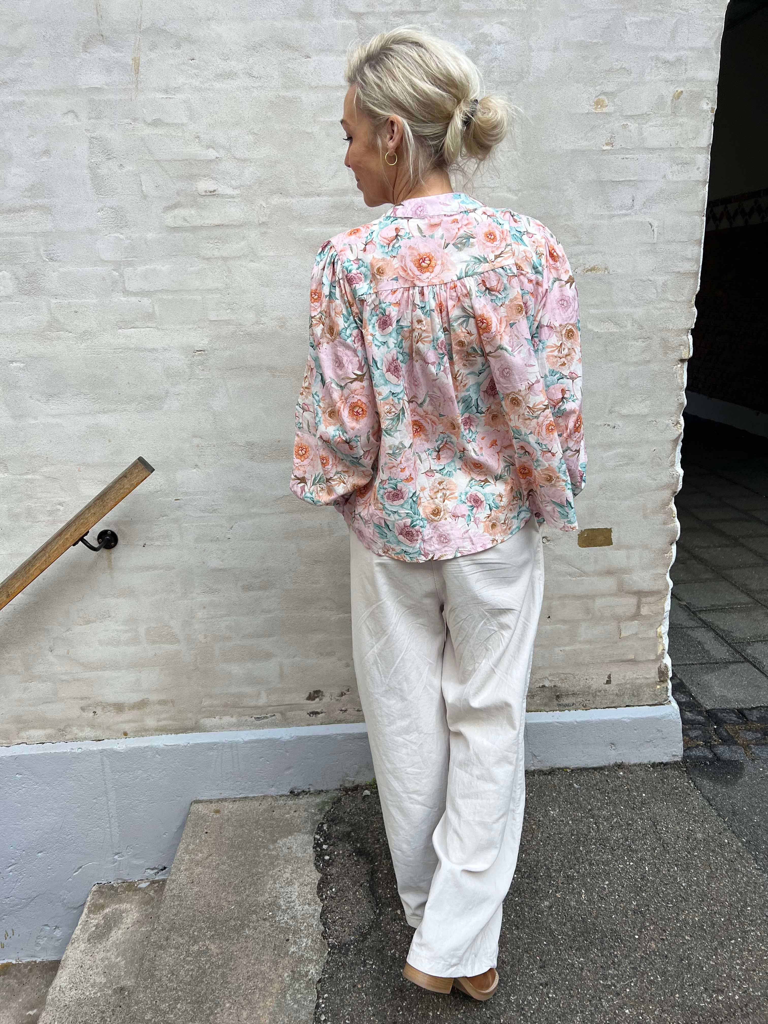 Alva flower shirt rosa