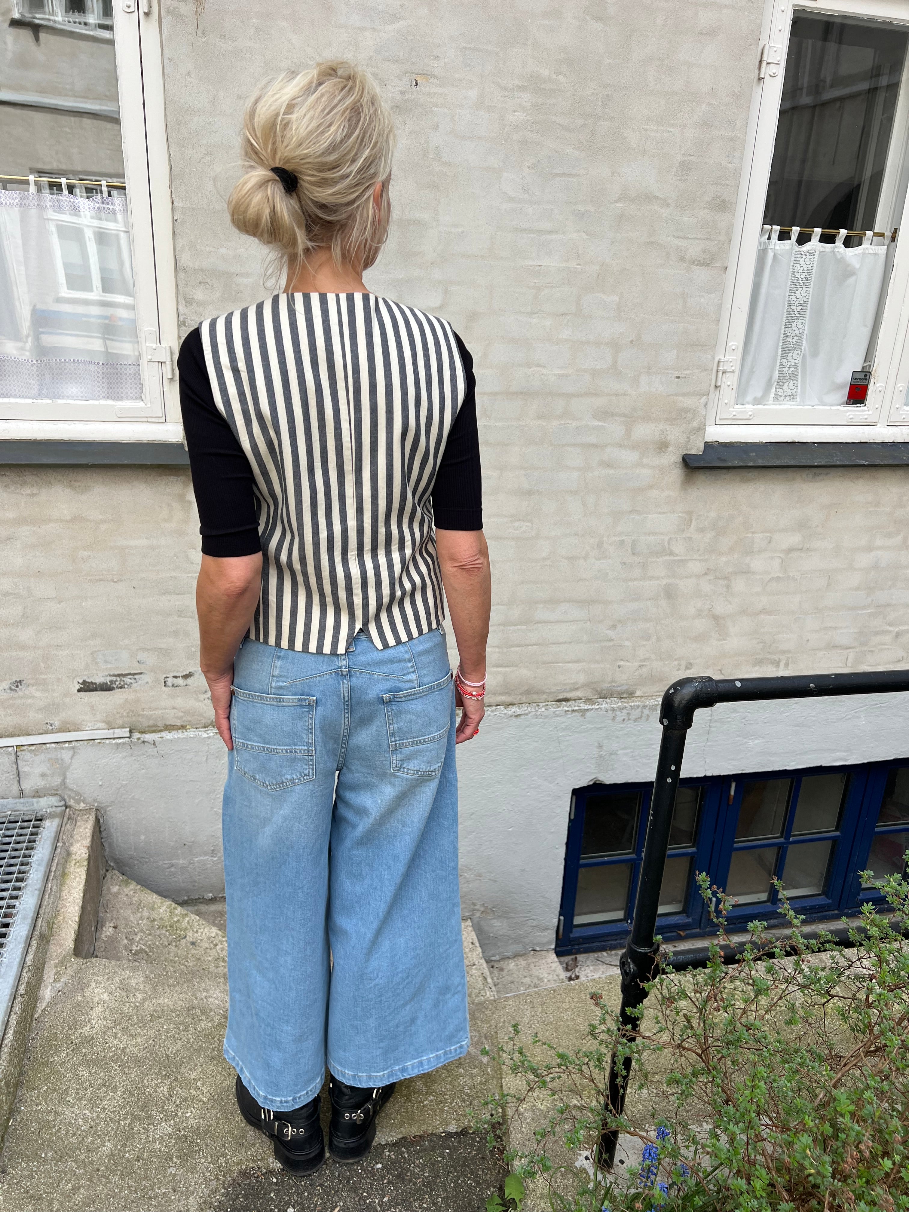Maria Tailored vest deep navy