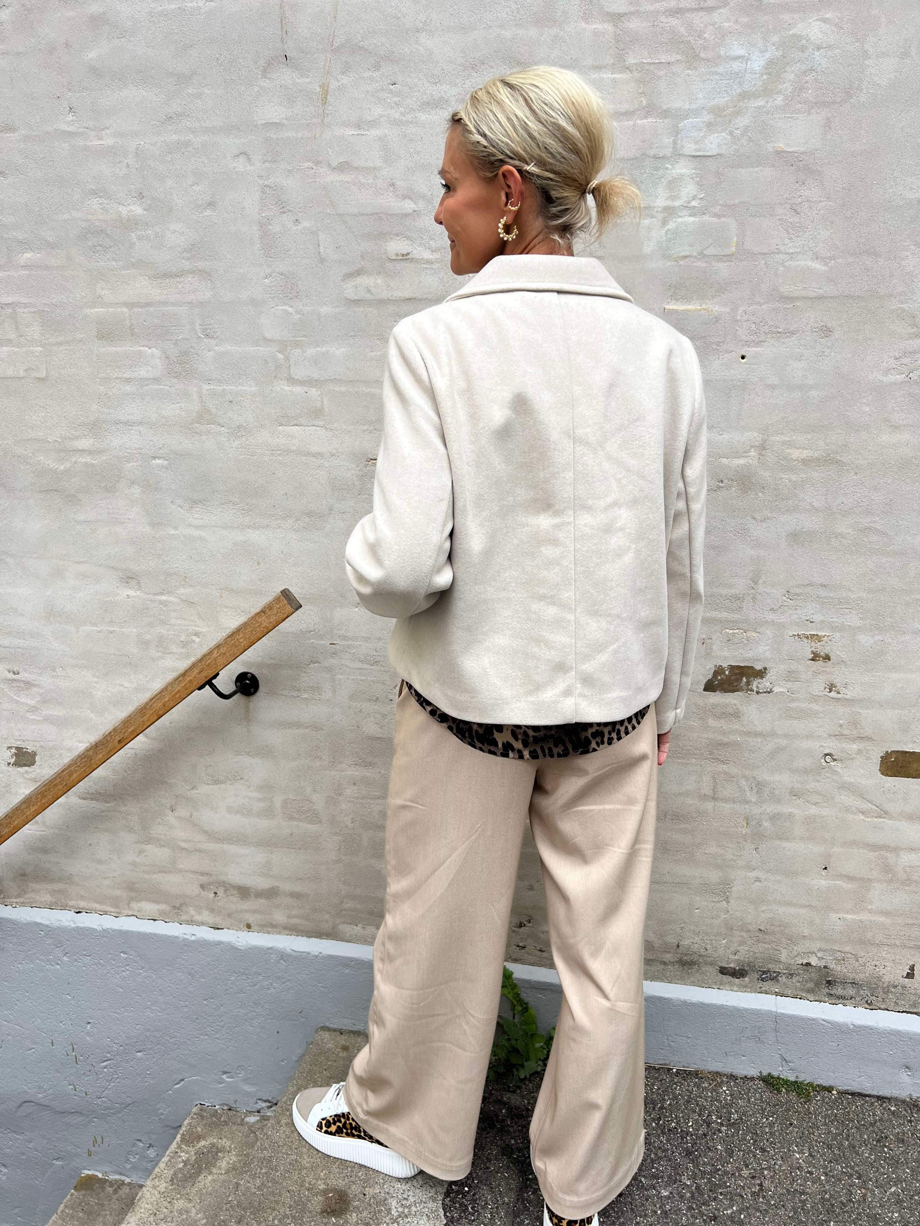 Vincemia short jacket oatmeal