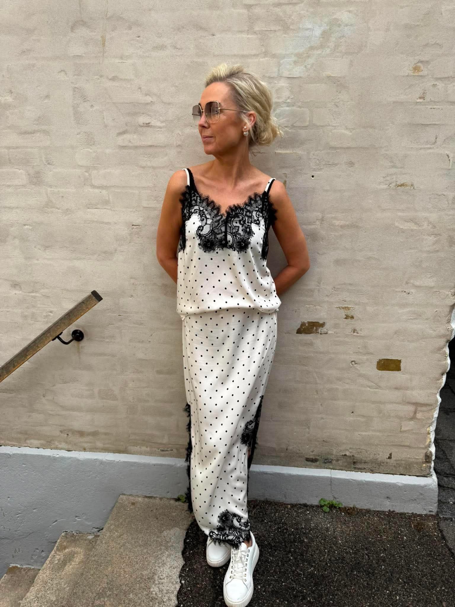 AmeliCC Dot Lace Singlet - Off White
