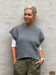 ITONE S/L LO KNIT VEST - Medium Grey Melange