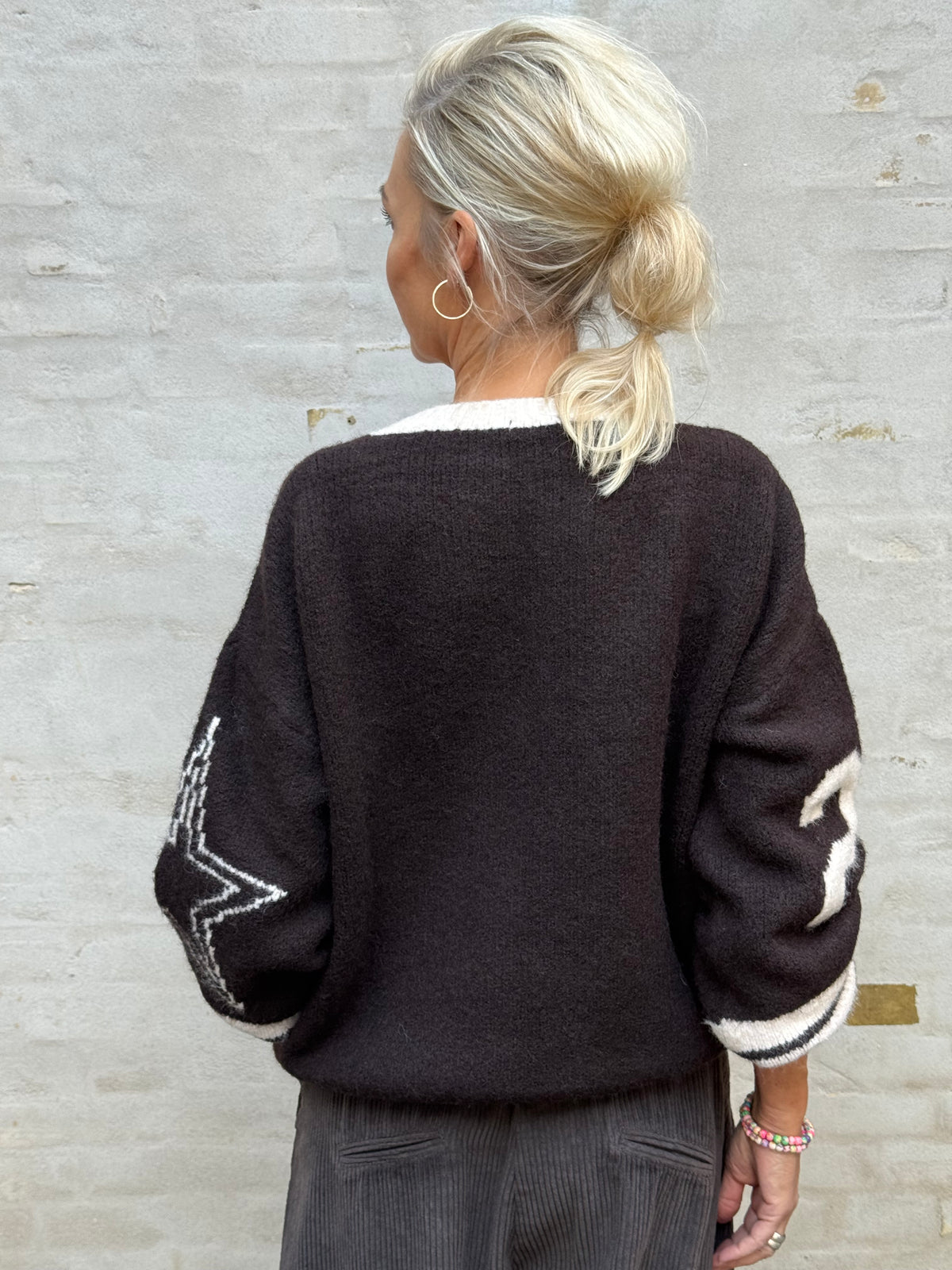 23 Pullover - Brown/White