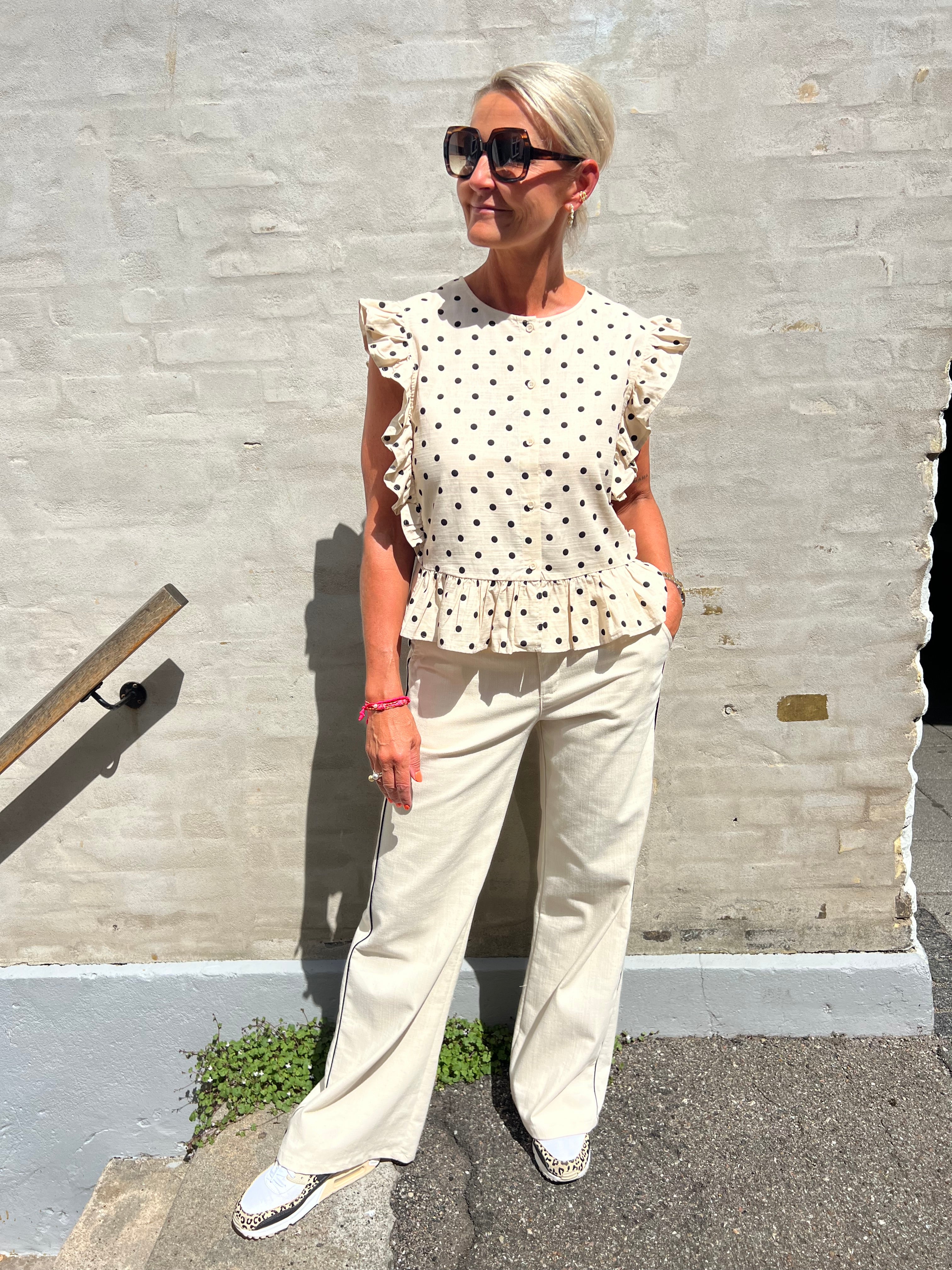 Hama Cilie re top sandshell/black dots