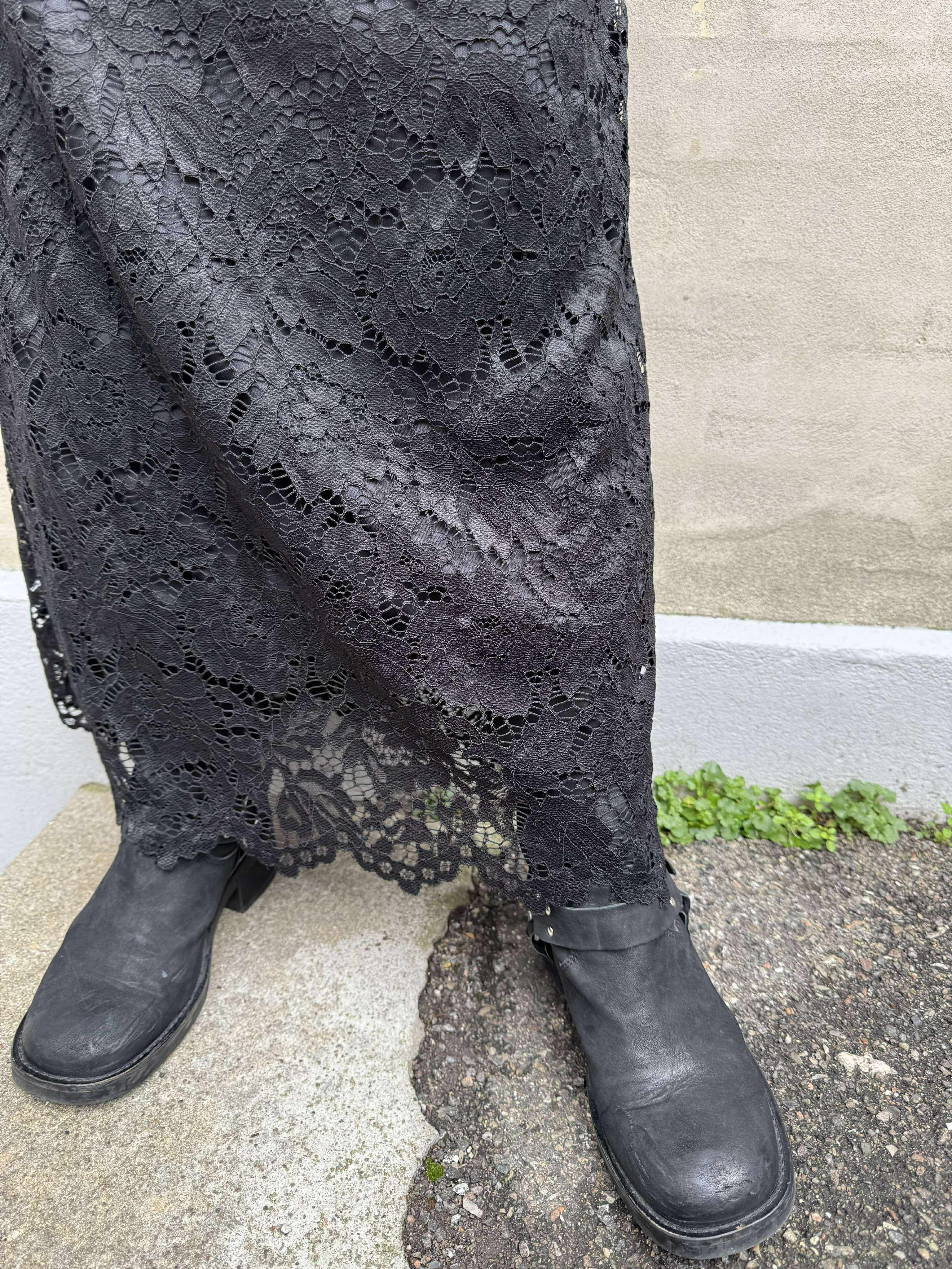 Titania Skirt - Black