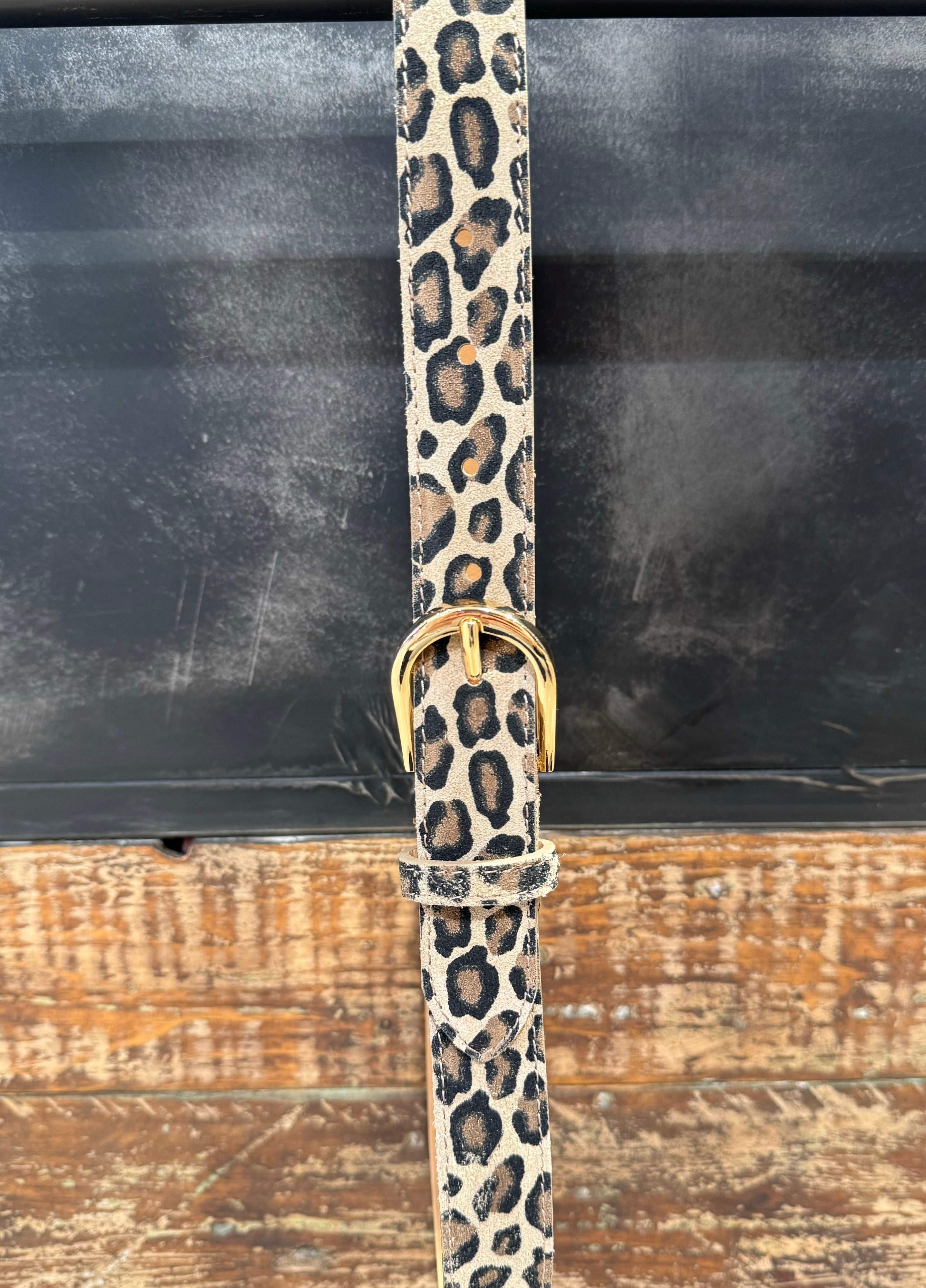 Light leopard belt small