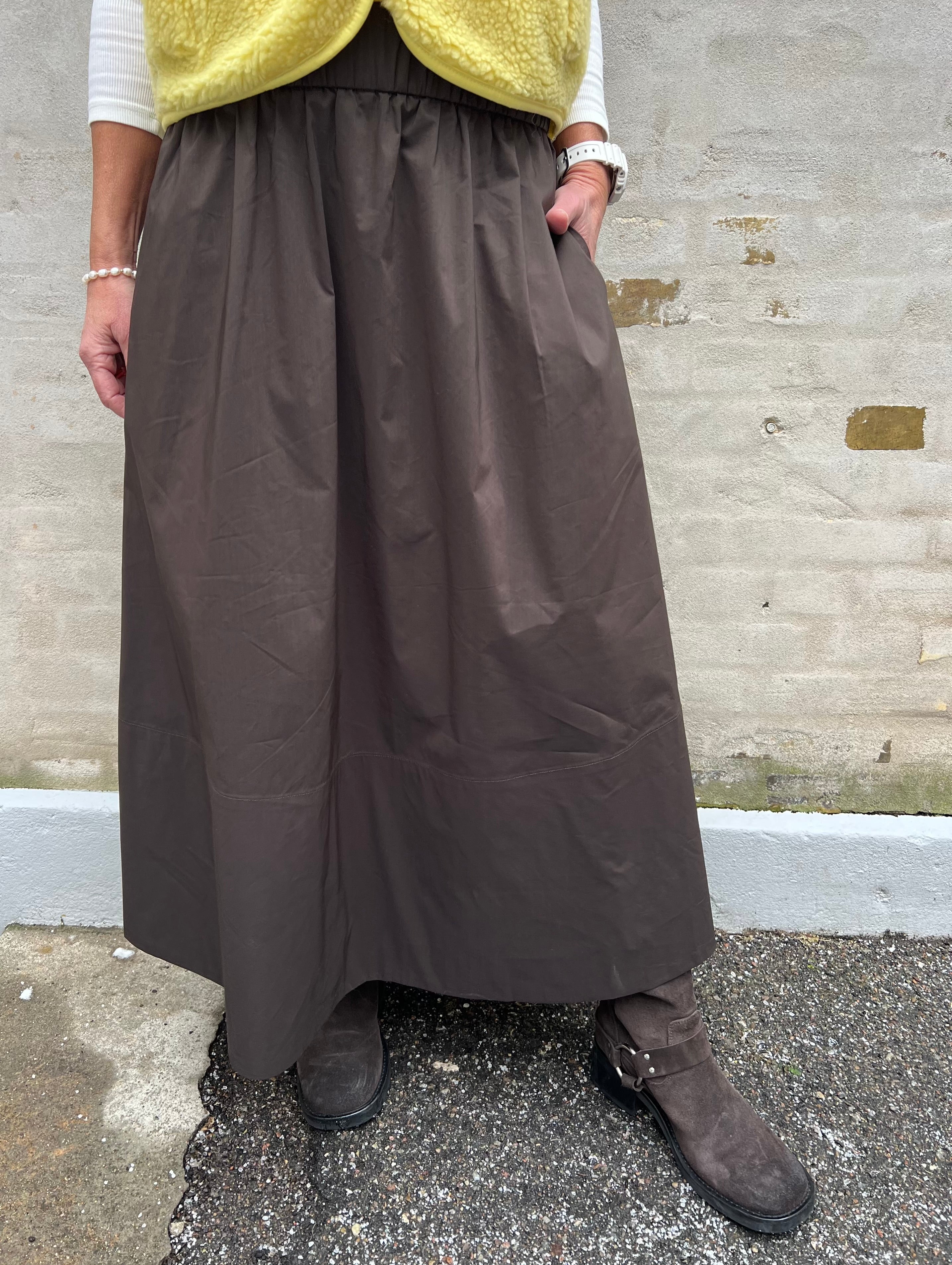 Yara Poplin Skirt - Chocolate brown