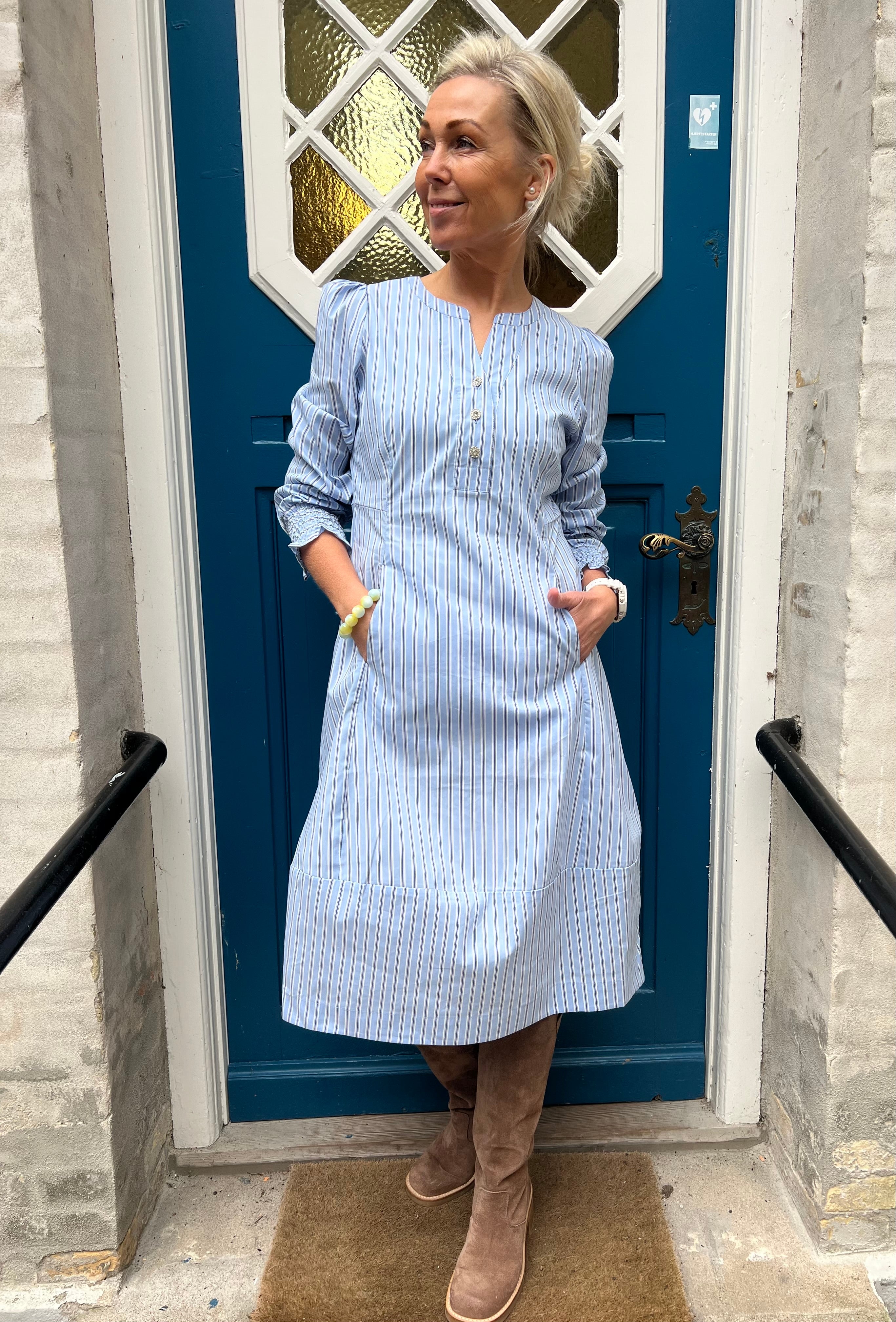 Art Dress - Blue Stripe