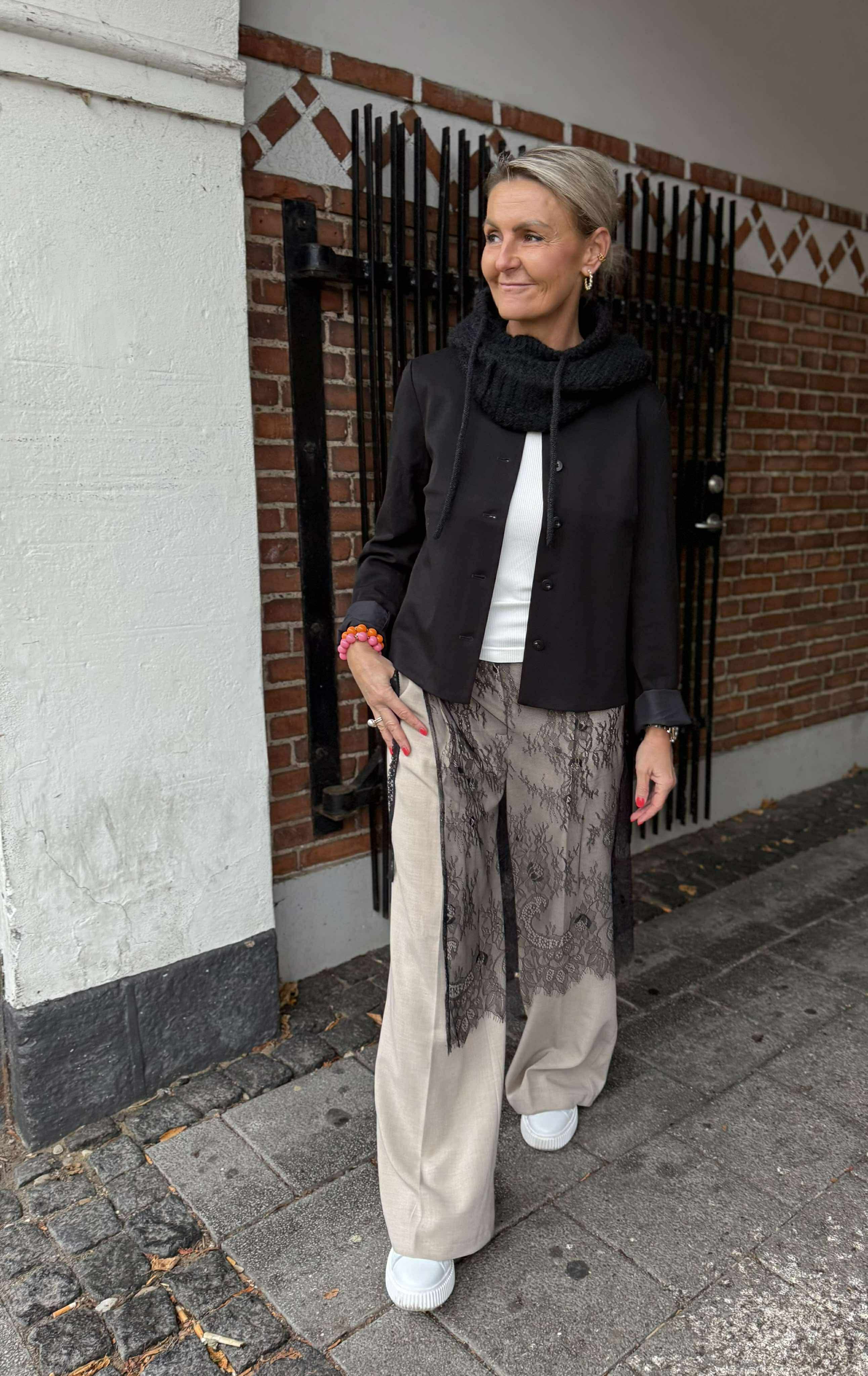 ORIANNA lace tie skirt - Black