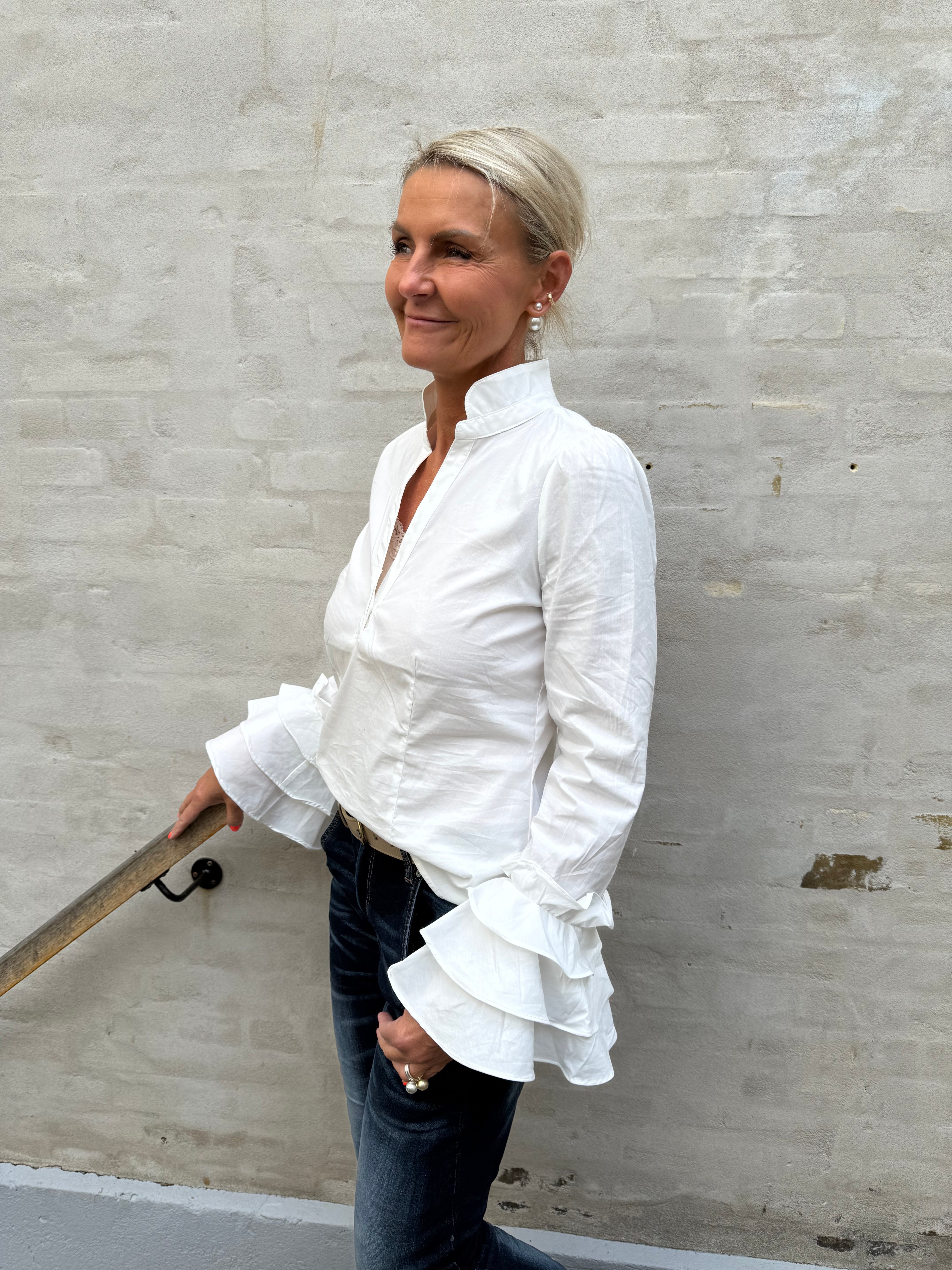 AstaGO Shirt - Off White