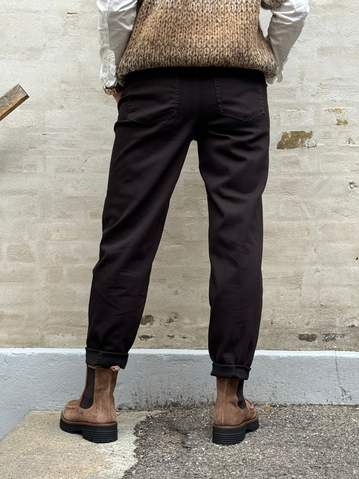 Karlie Barrel High Waist - Brown Washed