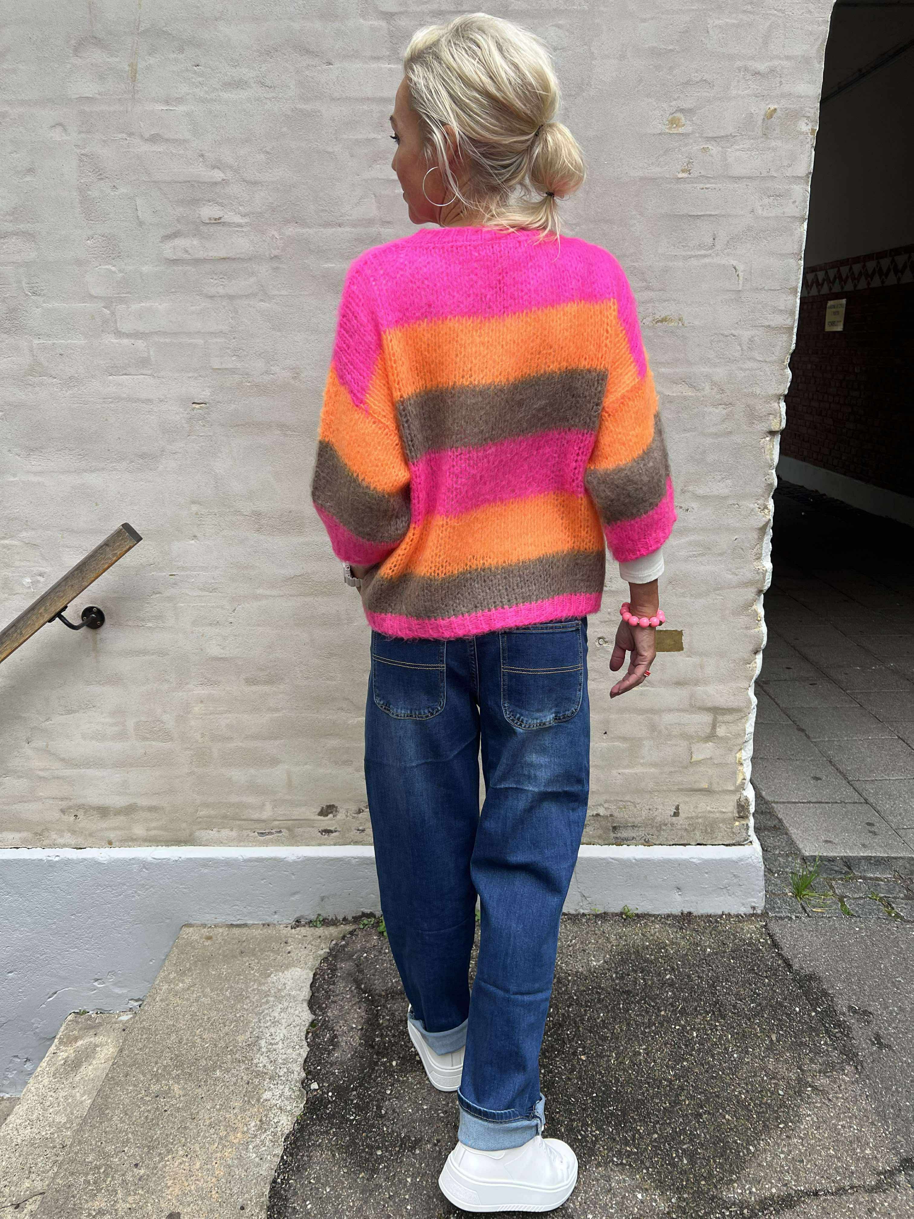 Lucia Knit - Brown/Neon