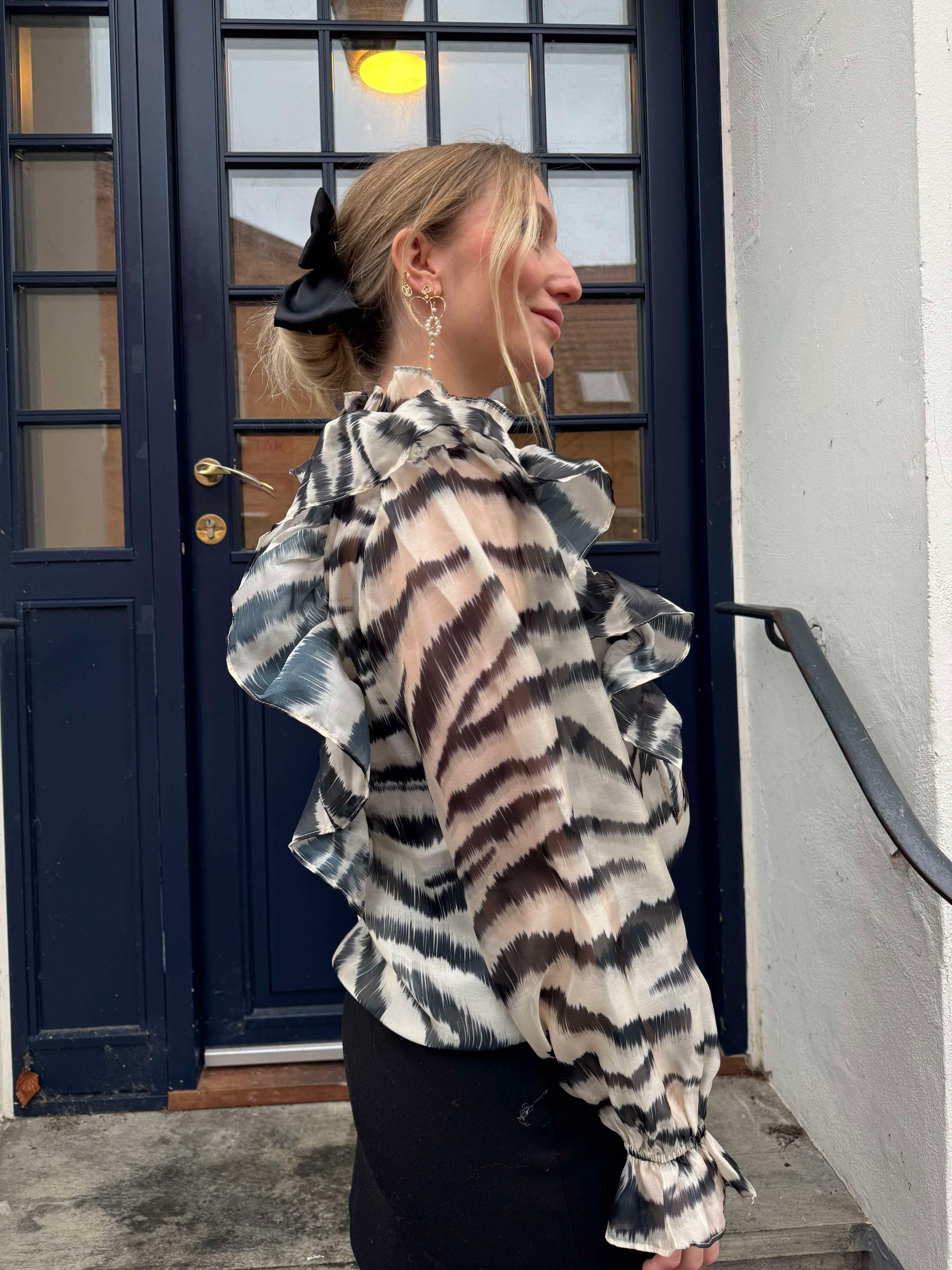 Zoe zebra blouse