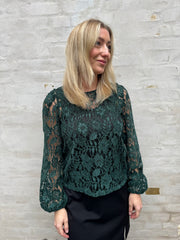 Dream lace top scarab