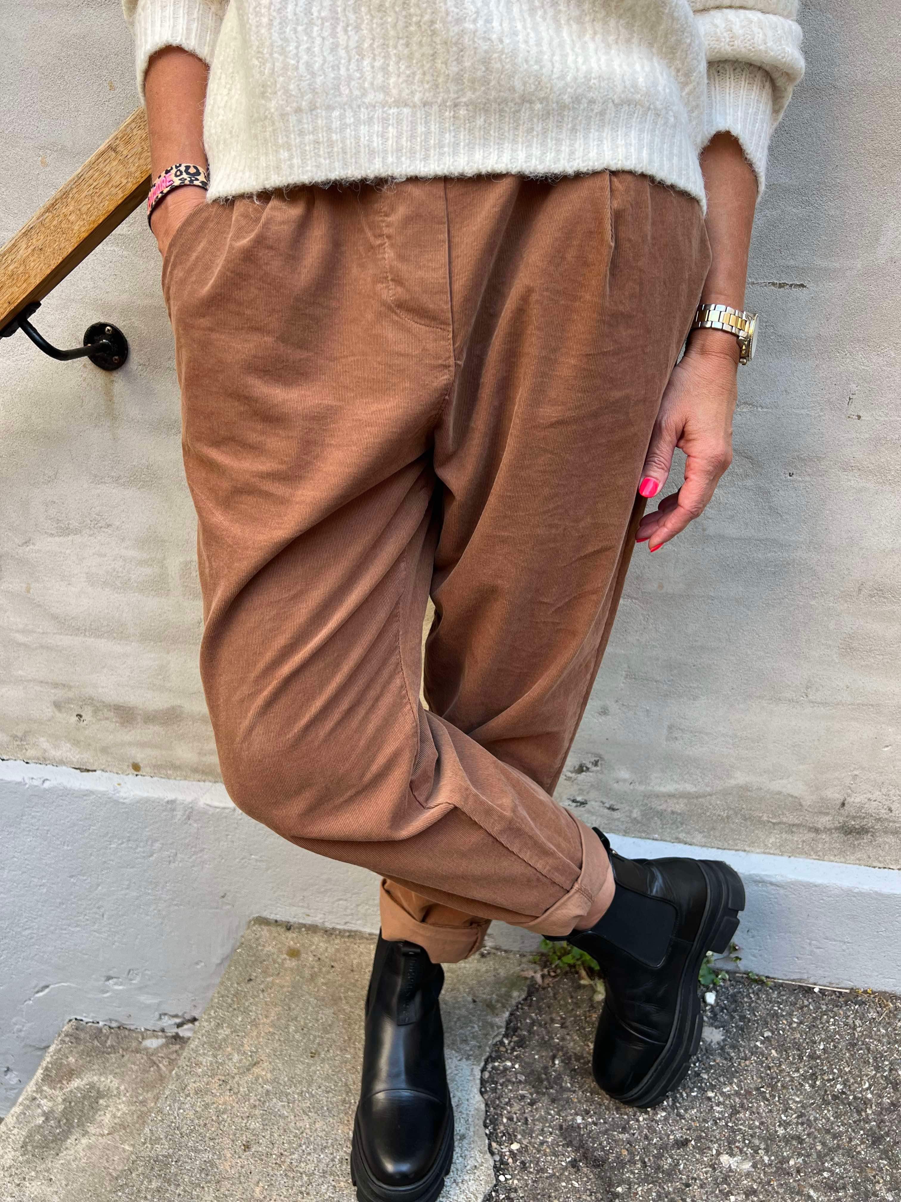 Genevieve pants camel