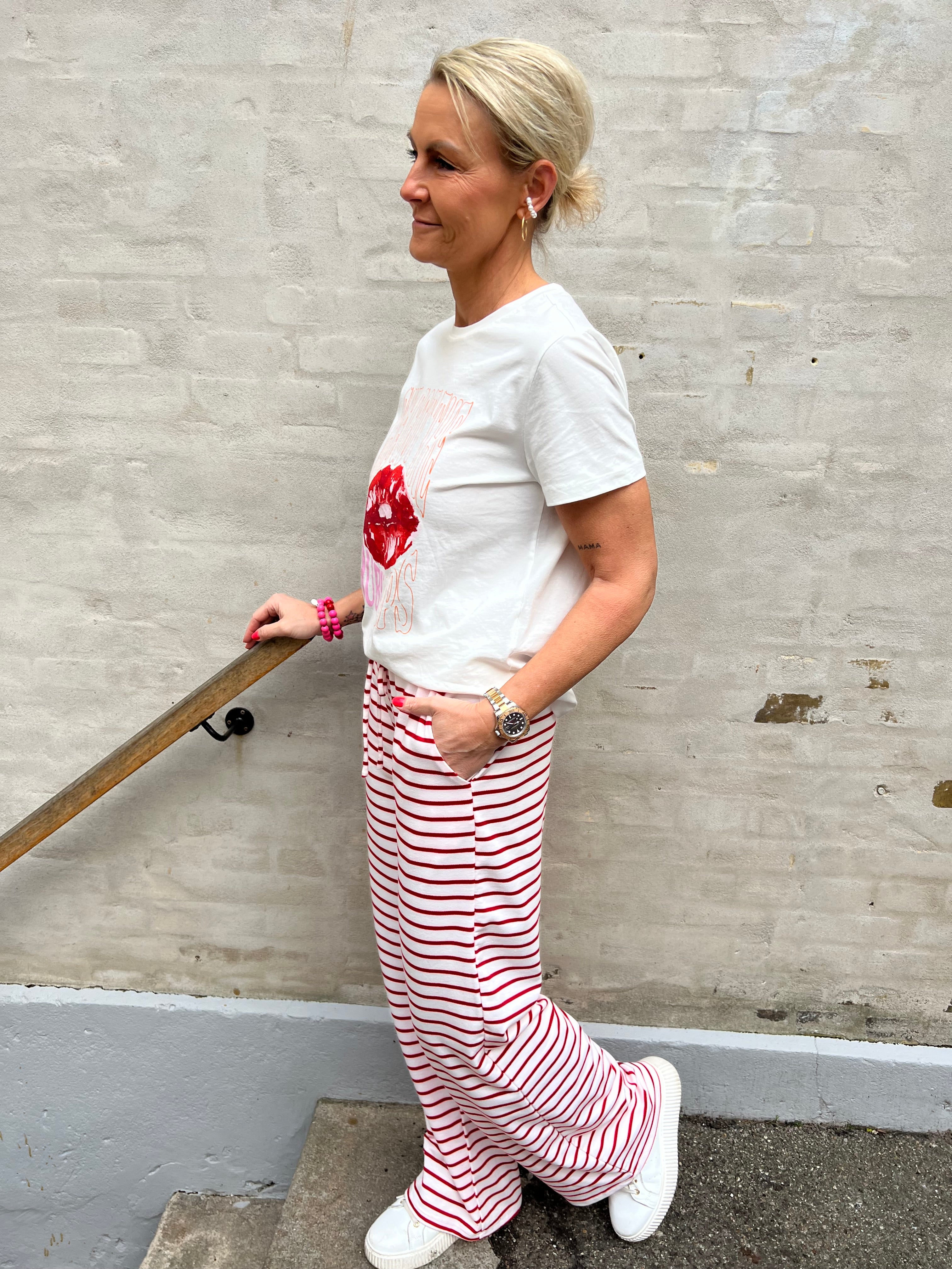 Alma wide pant star white/red stripes