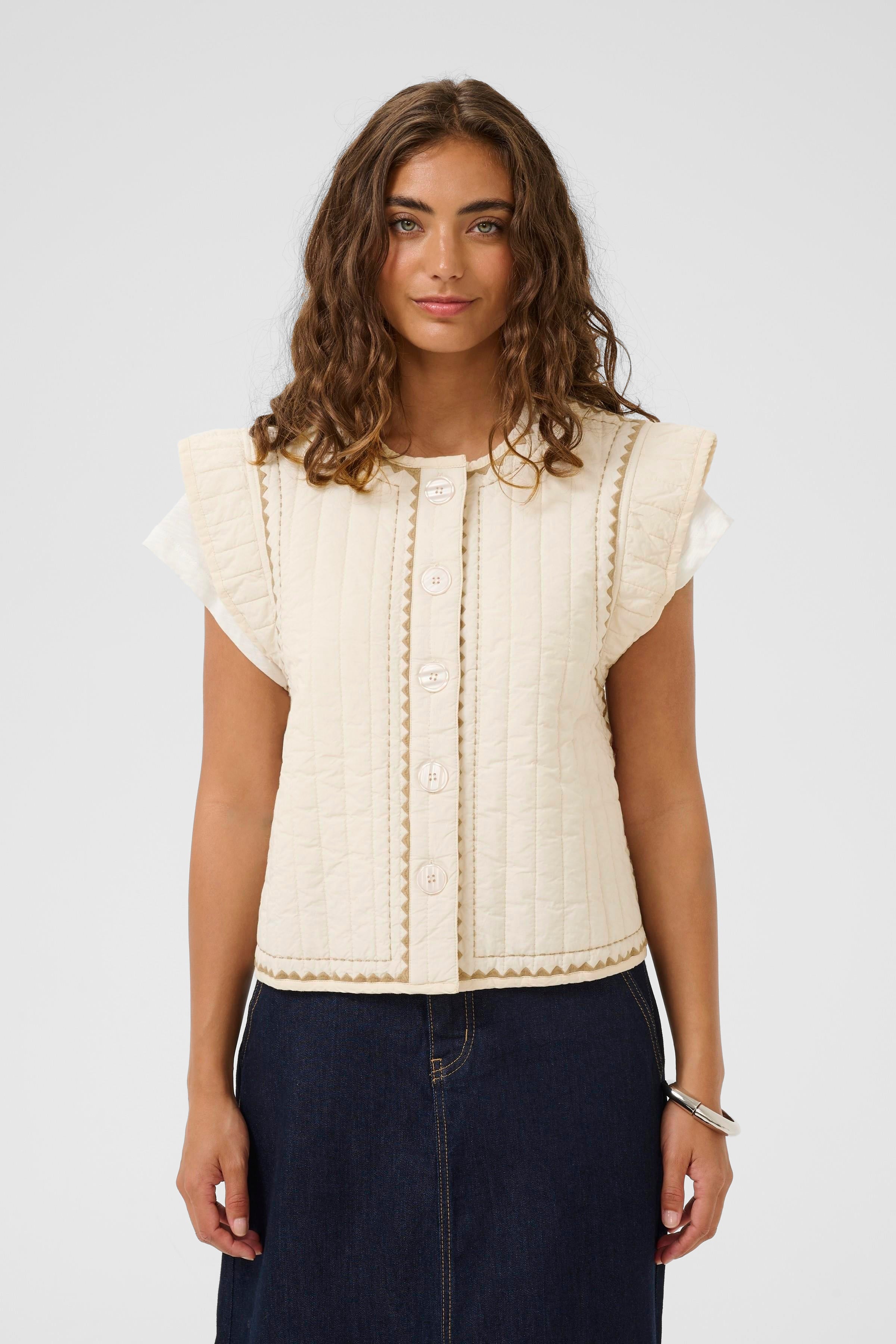 Berglind Waistcoat - Whitecap