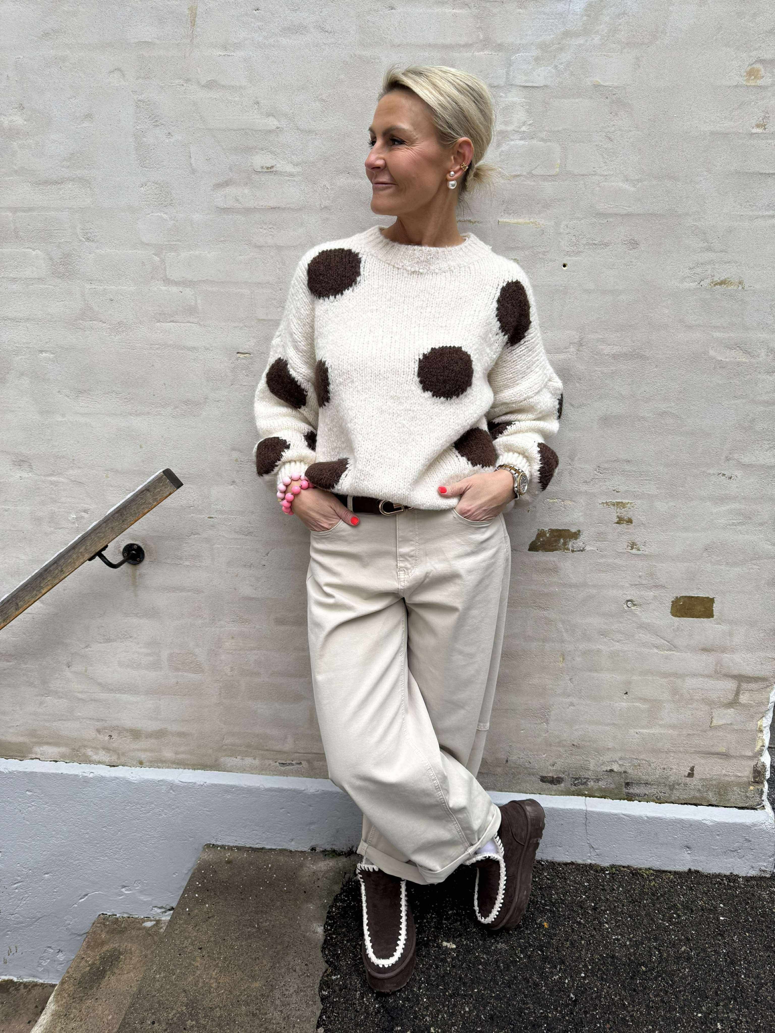 Camilia Pullover - Brown Dots